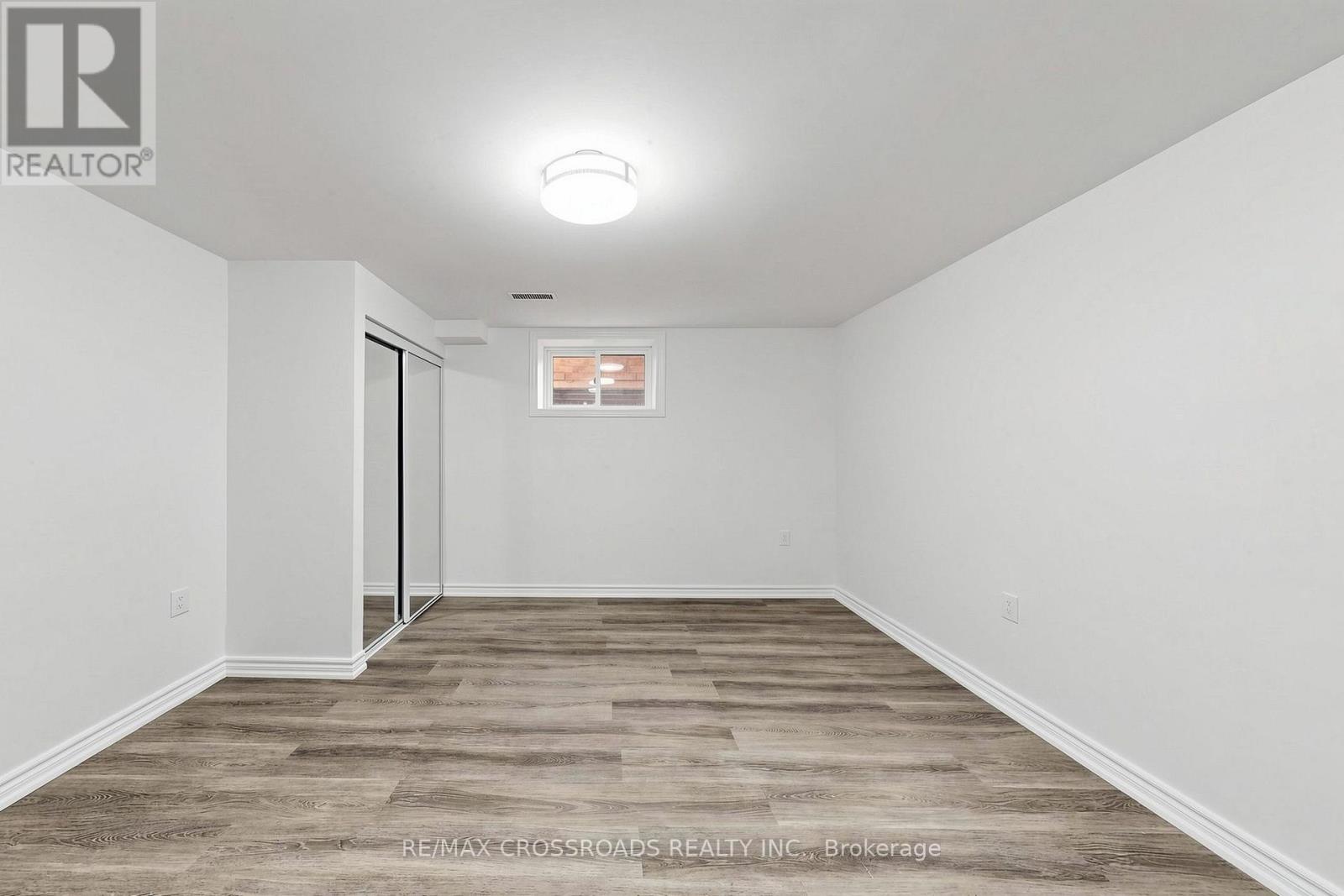 2385 Dress Circle Crescent, Oshawa, Ontario  L1L 0L8 - Photo 16 - E13719936