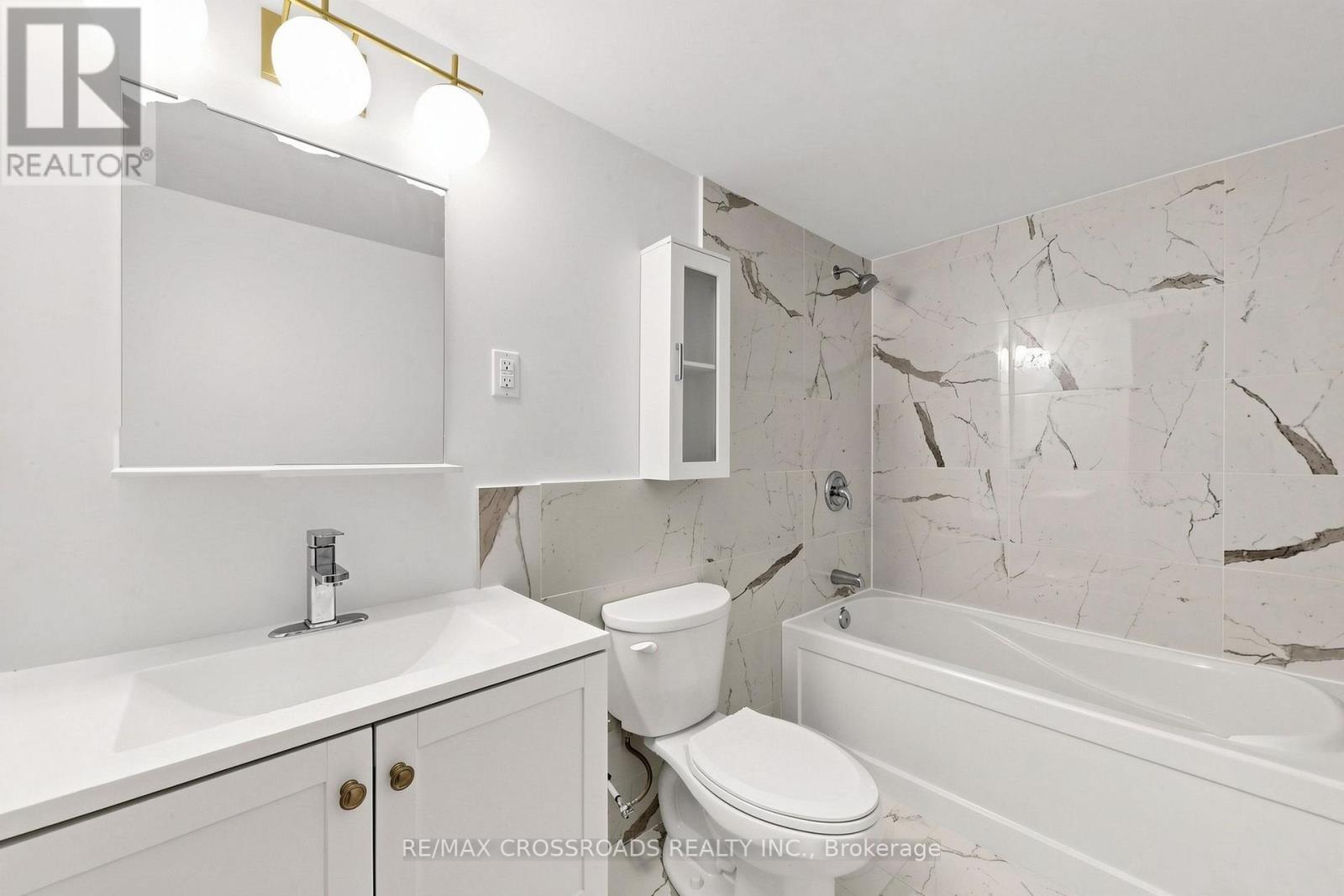 2385 Dress Circle Crescent, Oshawa, Ontario  L1L 0L8 - Photo 20 - E13719936