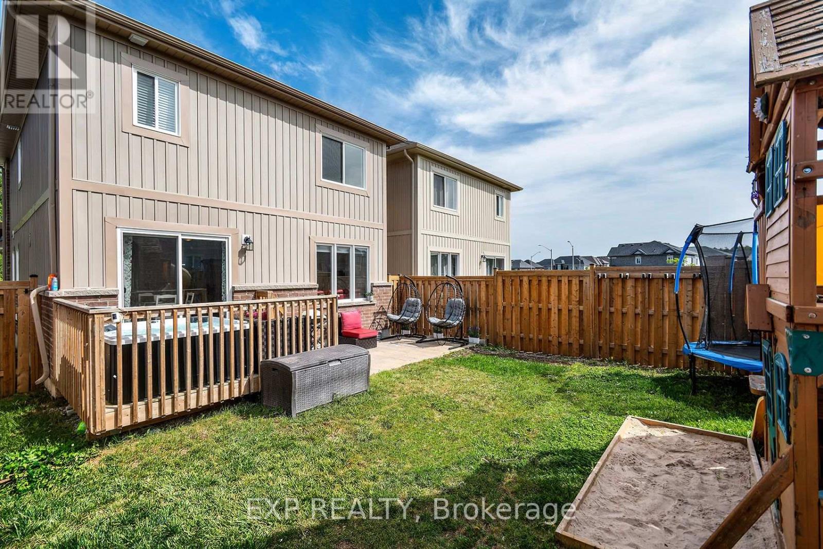 106 Mabern Street, Barrie, Ontario  L9J 0H8 - Photo 26 - S13719950