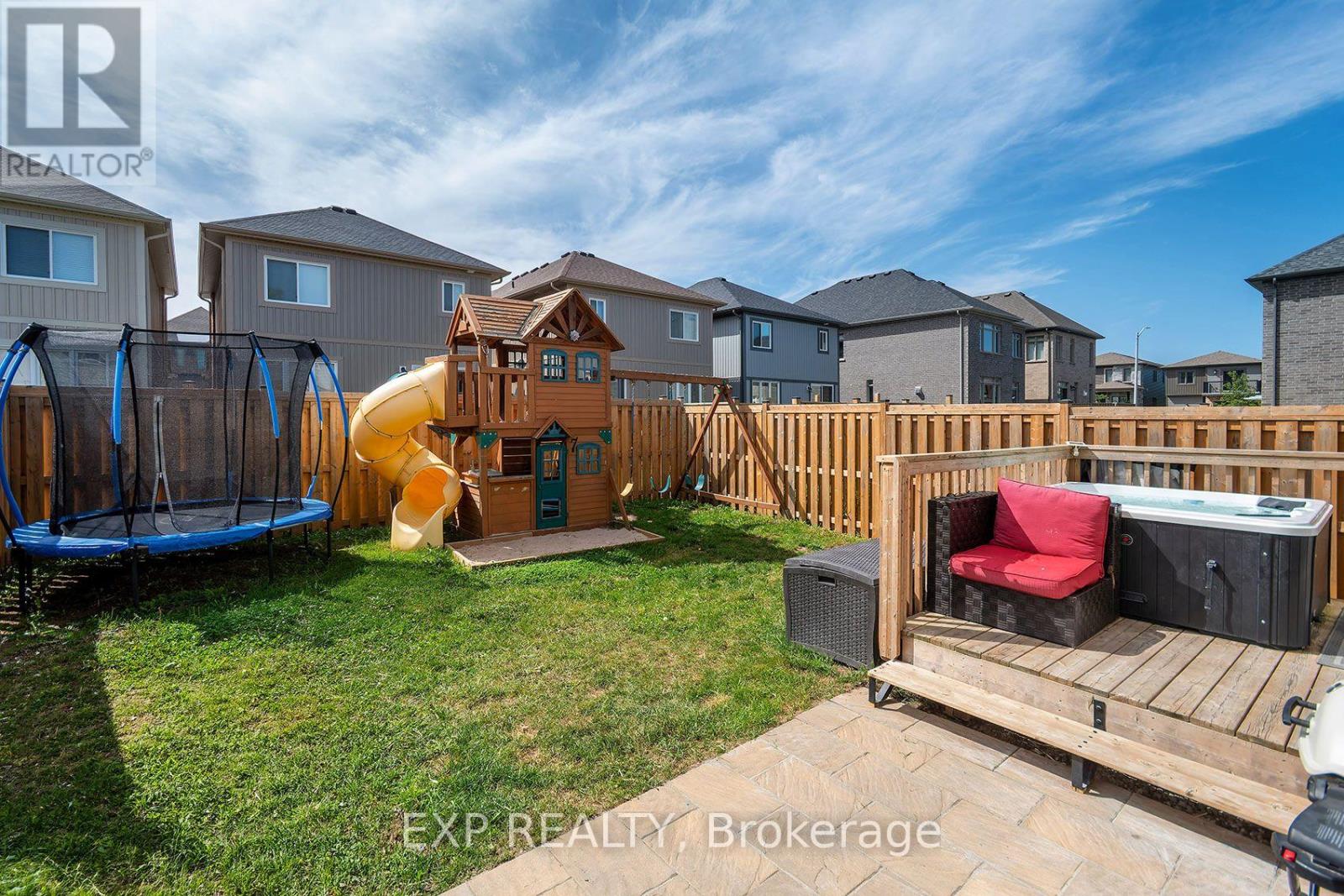 106 Mabern Street, Barrie, Ontario  L9J 0H8 - Photo 27 - S13719950