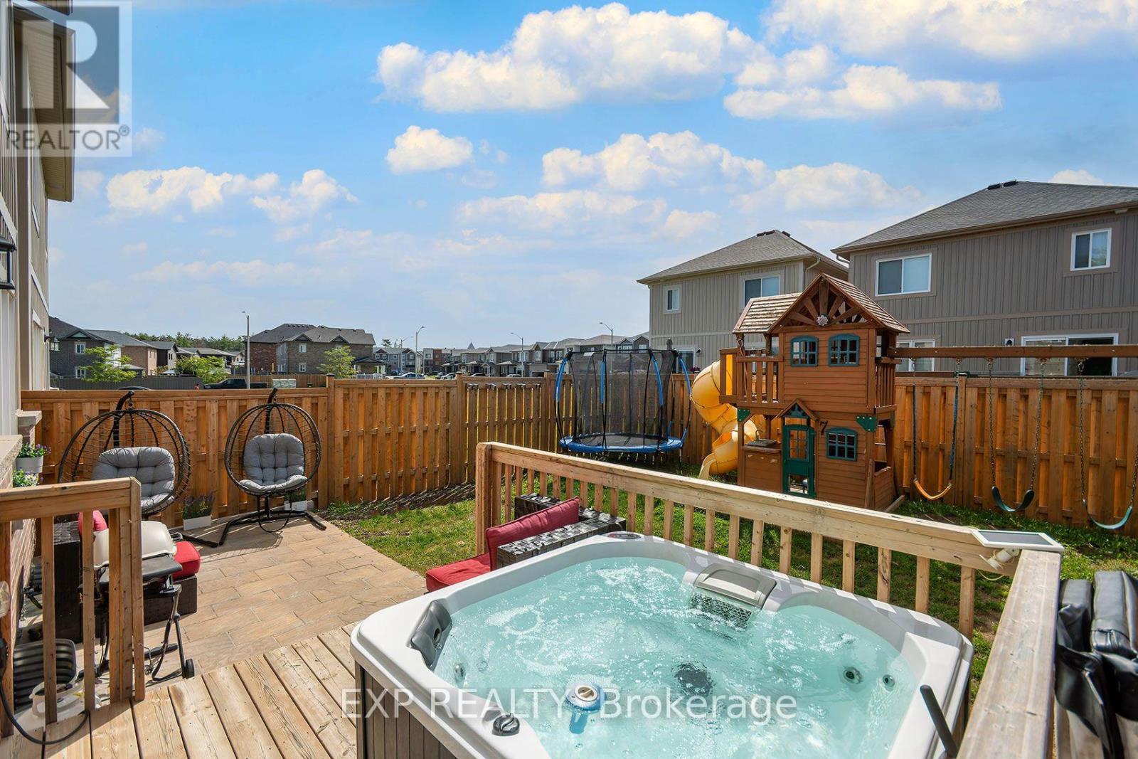106 Mabern Street, Barrie, Ontario  L9J 0H8 - Photo 29 - S13719950