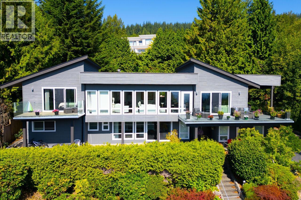 1135 GROVELAND COURT, West Vancouver, British Columbia