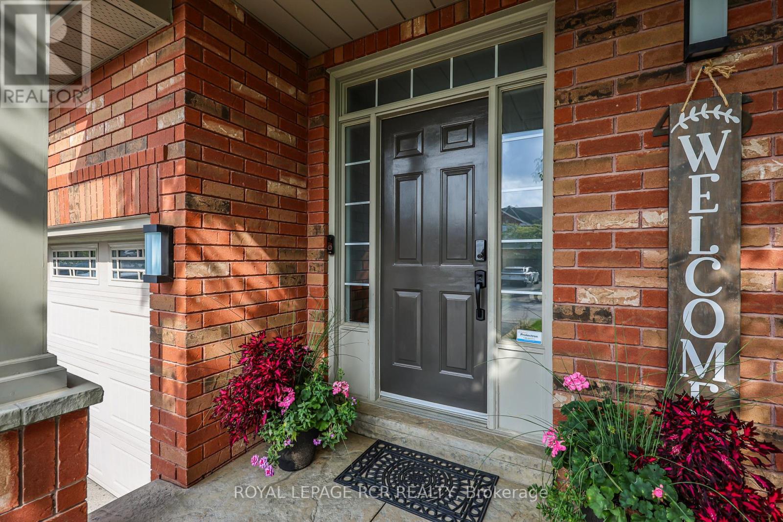 46 Cross Country Boulevard, Caledon, Ontario  L7E 2N6 - Photo 3 - W13719880