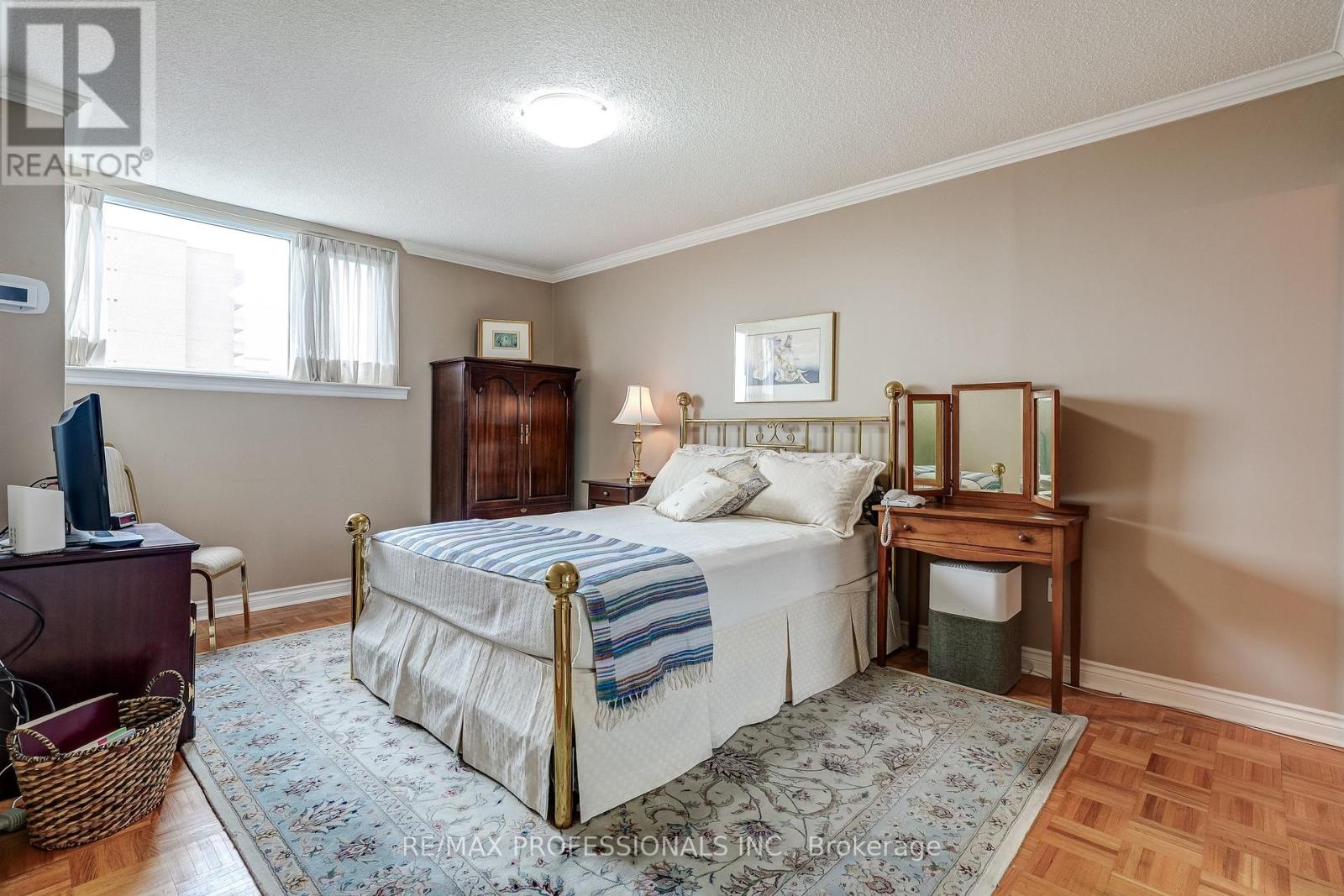 1405 - 240 Scarlett Road, Toronto, Ontario  M6N 4X4 - Photo 25 - W13719886