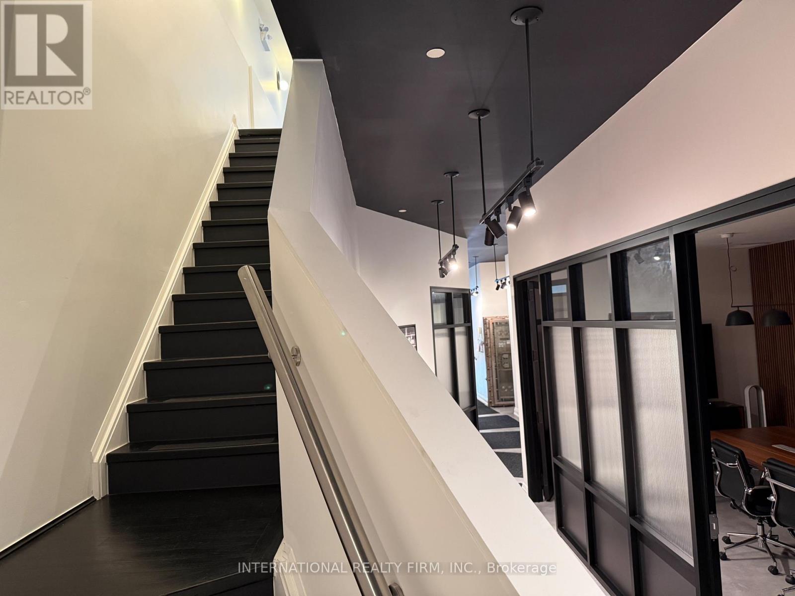 3555 Lake Shore Boulevard W, Toronto, Ontario  M8W 1P4 - Photo 21 - W13719938