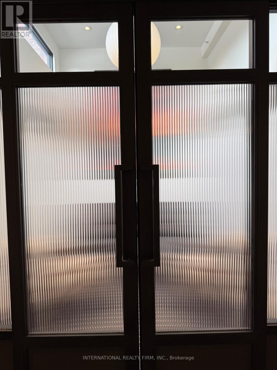3555 Lake Shore Boulevard W, Toronto, Ontario  M8W 1P4 - Photo 22 - W13719938