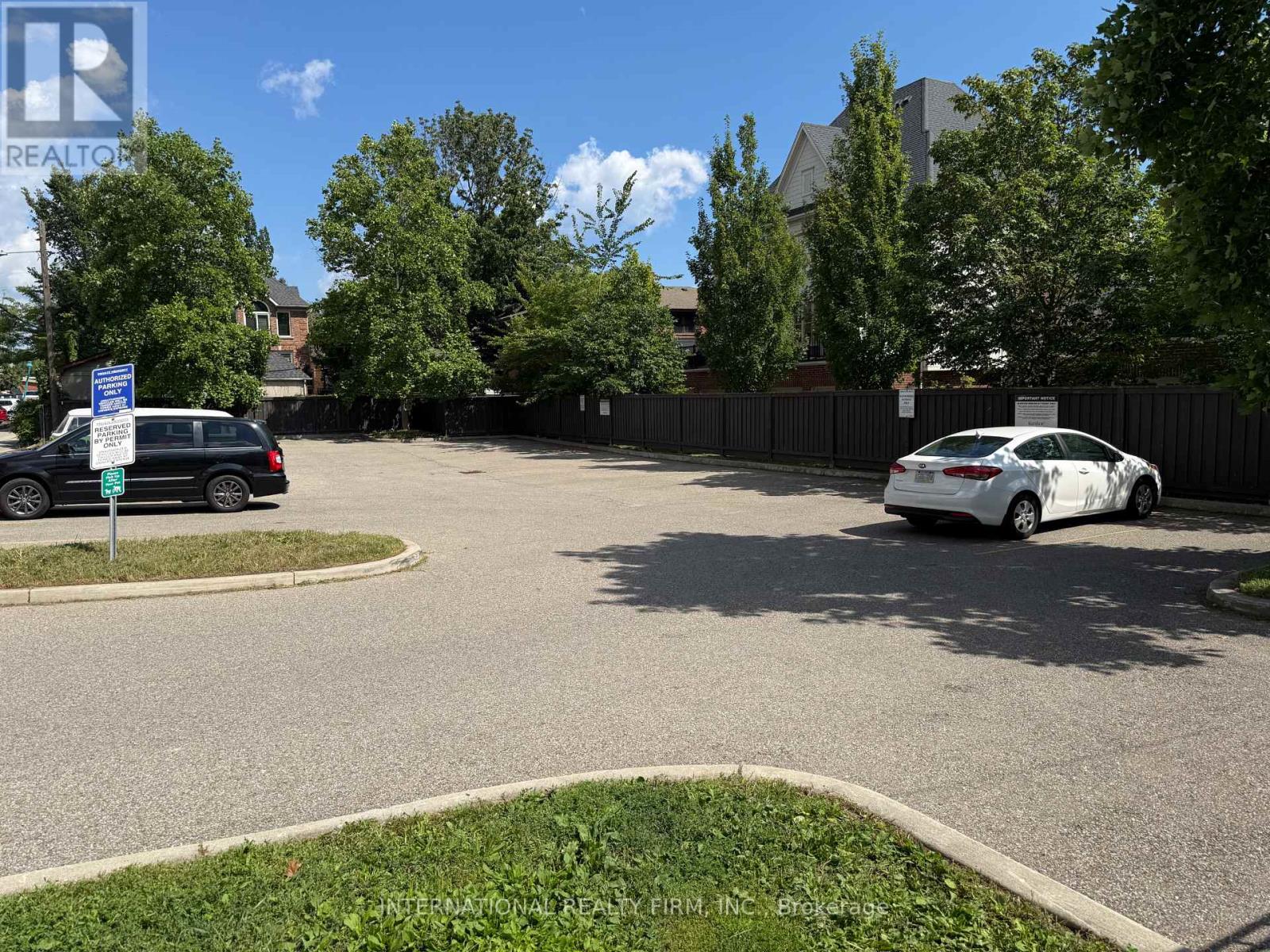 3555 Lake Shore Boulevard W, Toronto, Ontario  M8W 1P4 - Photo 38 - W13719938