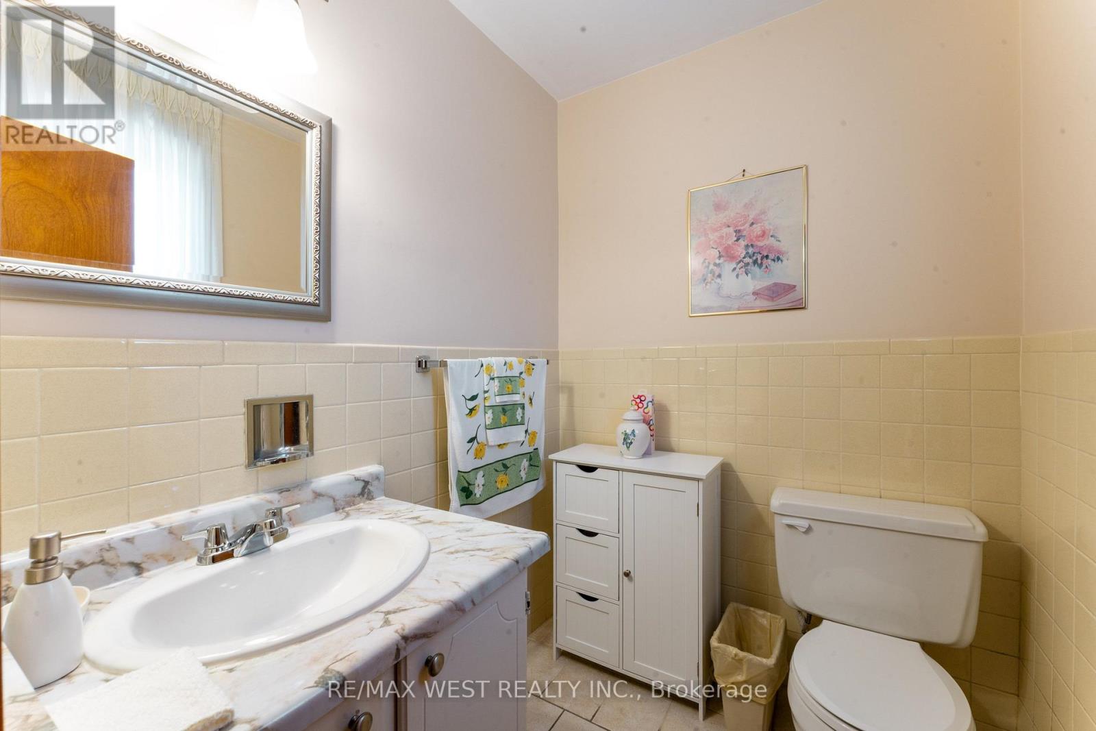 25a St Andrews Boulevard, Toronto, Ontario  M9R 1V9 - Photo 15 - W13719952