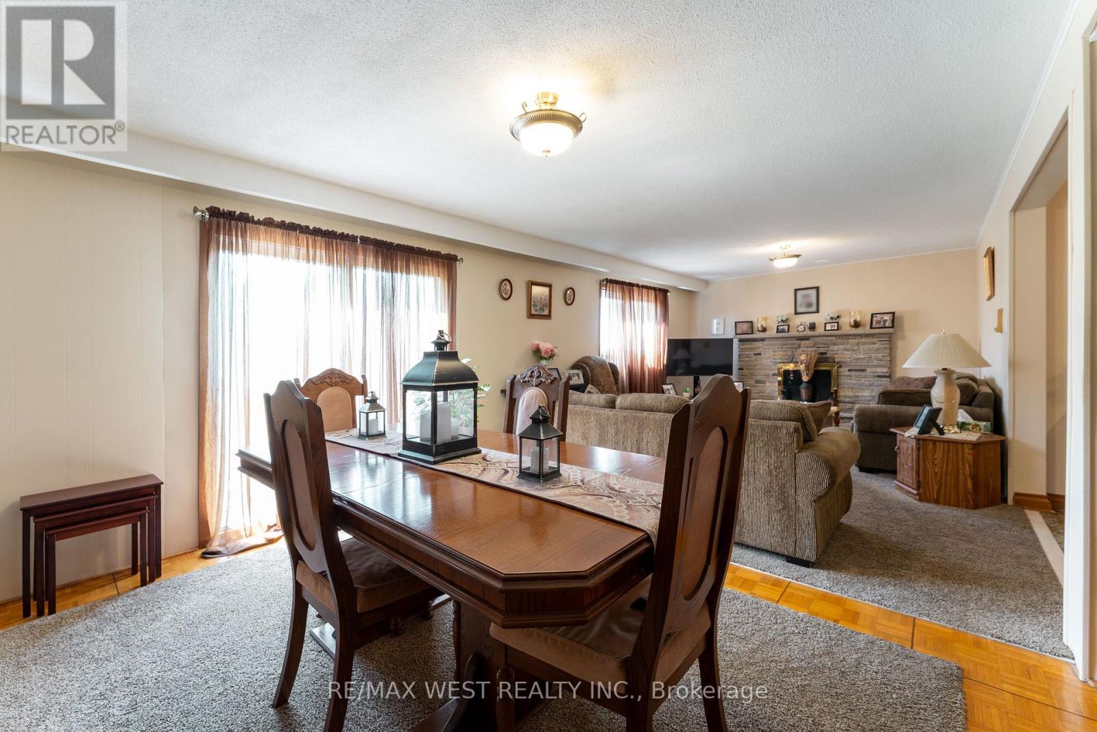25a St Andrews Boulevard, Toronto, Ontario  M9R 1V9 - Photo 23 - W13719952