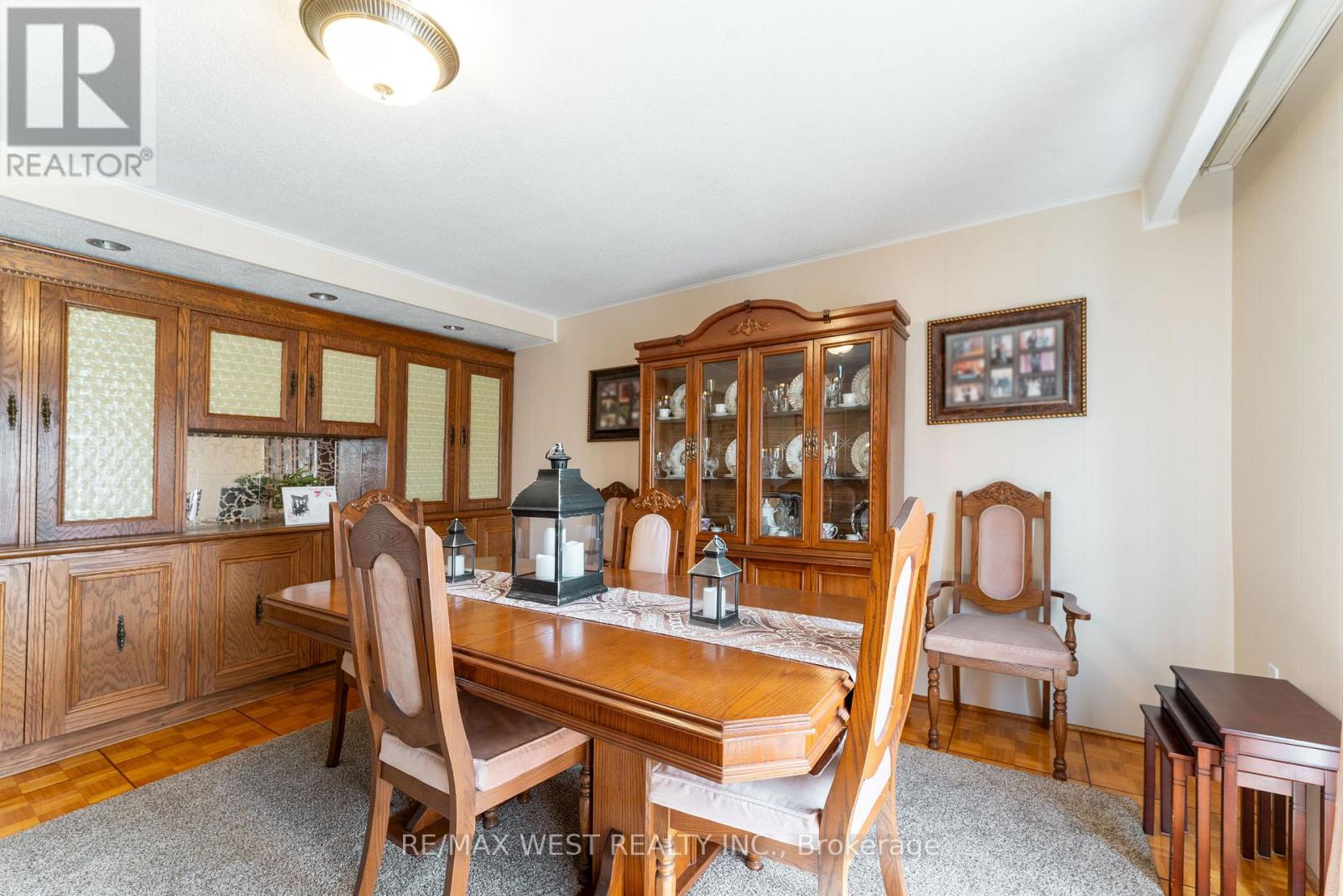 25a St Andrews Boulevard, Toronto, Ontario  M9R 1V9 - Photo 24 - W13719952