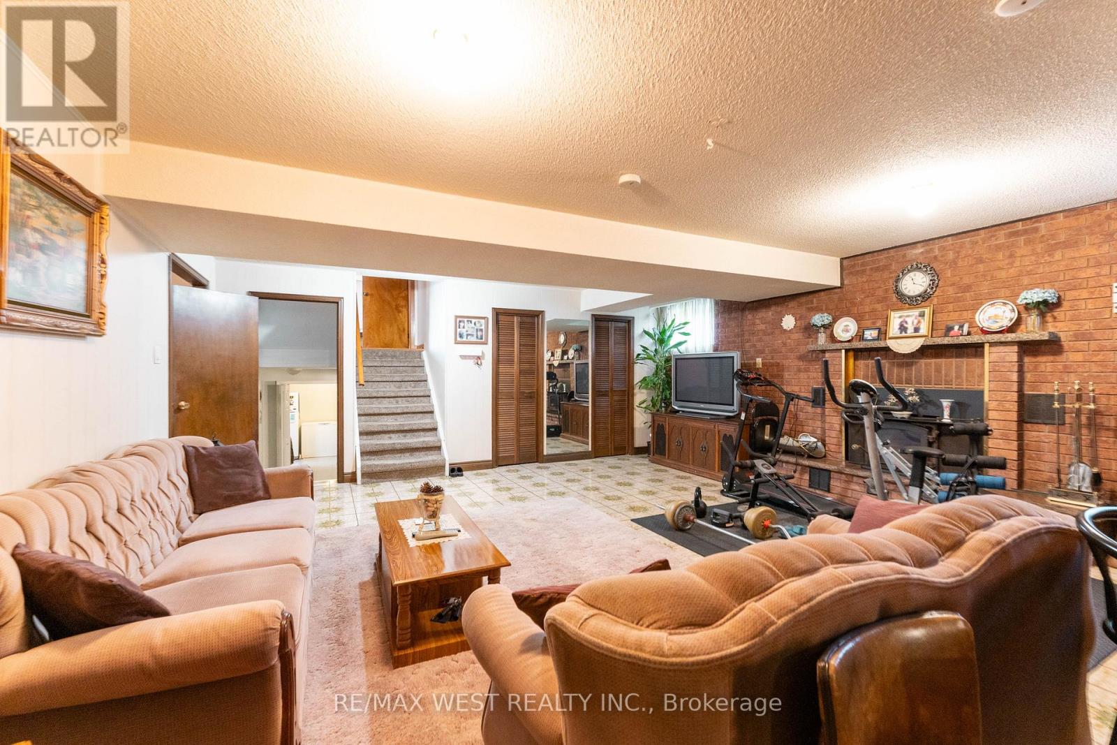 25a St Andrews Boulevard, Toronto, Ontario  M9R 1V9 - Photo 28 - W13719952
