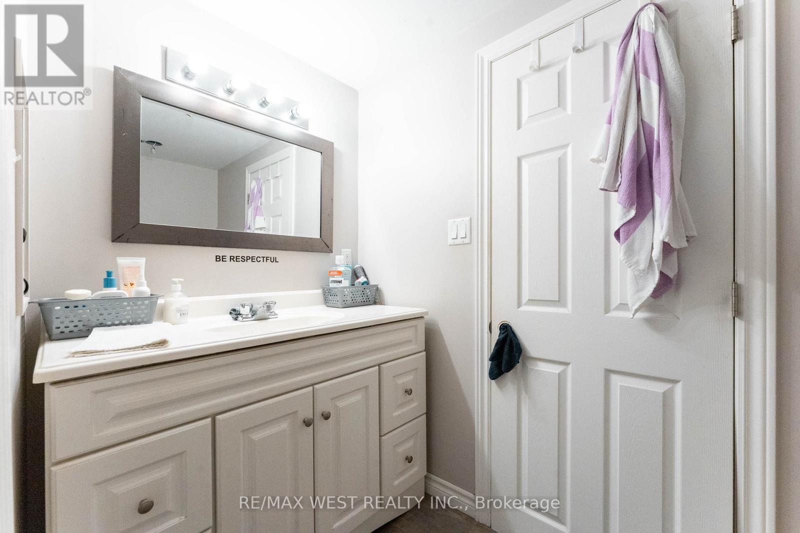 25a St Andrews Boulevard, Toronto, Ontario  M9R 1V9 - Photo 35 - W13719952