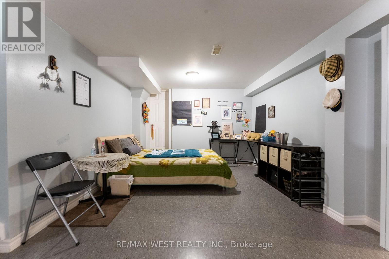 25a St Andrews Boulevard, Toronto, Ontario  M9R 1V9 - Photo 36 - W13719952