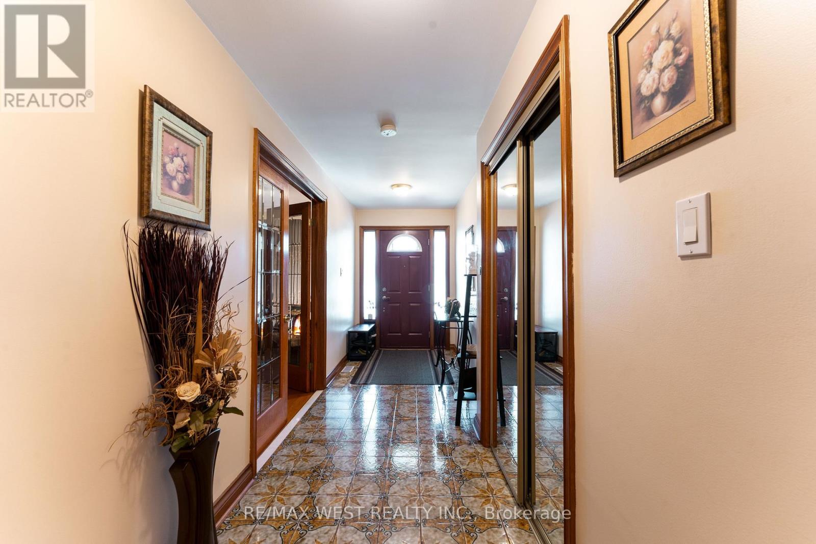 25a St Andrews Boulevard, Toronto, Ontario  M9R 1V9 - Photo 9 - W13719952
