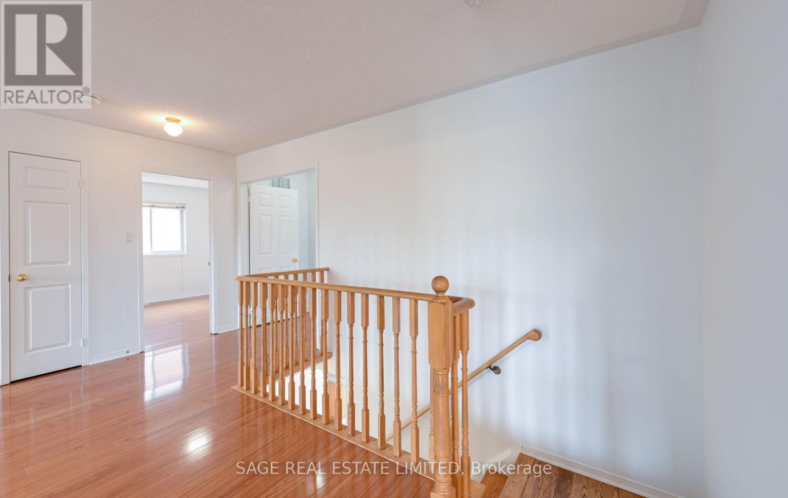 6 Fairhill Avenue, Brampton, Ontario  L7A 2A9 - Photo 16 - W13720018
