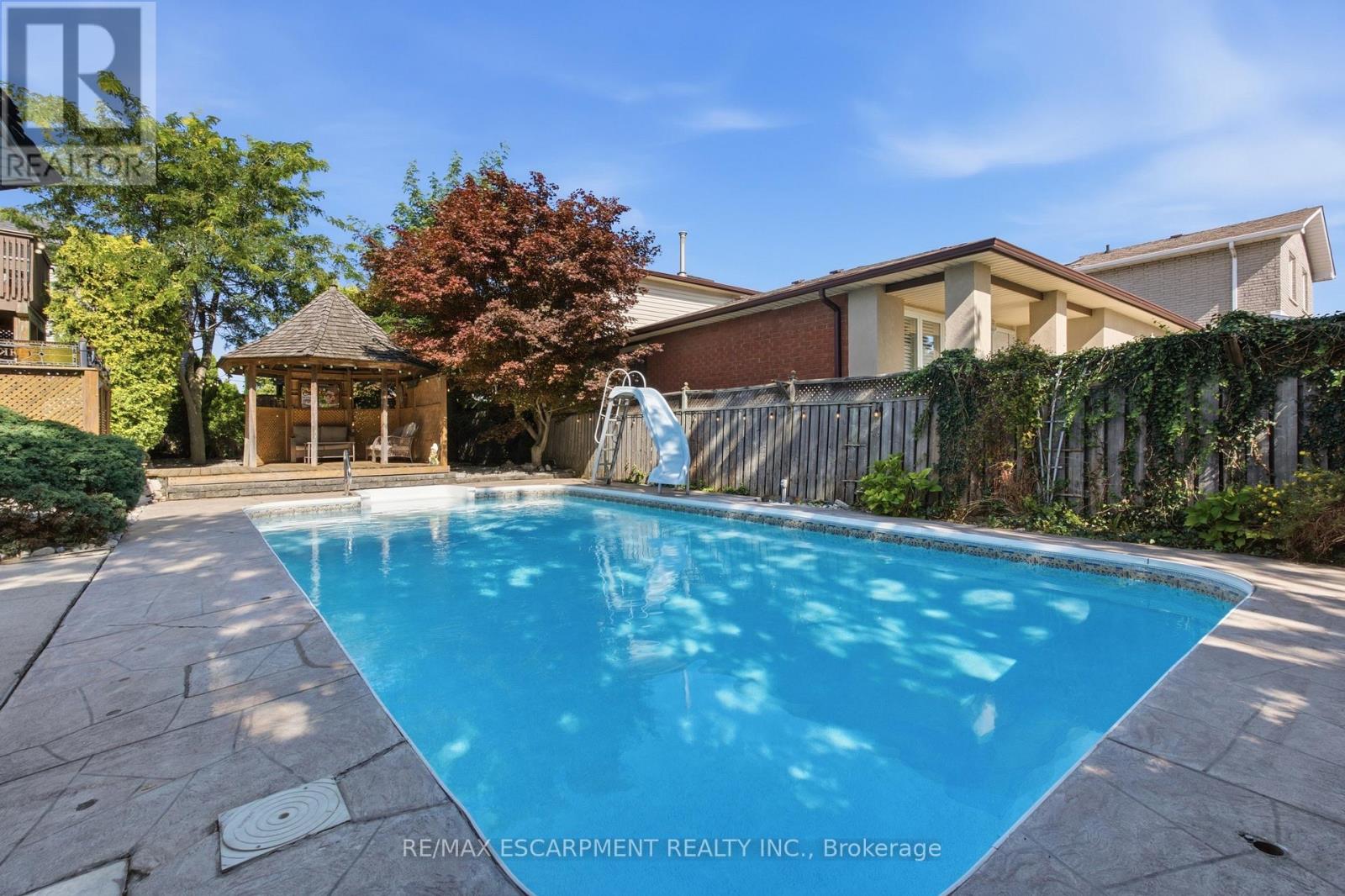 102 Trenholme Crescent, Hamilton, Ontario  L8W 2L6 - Photo 35 - X13719932