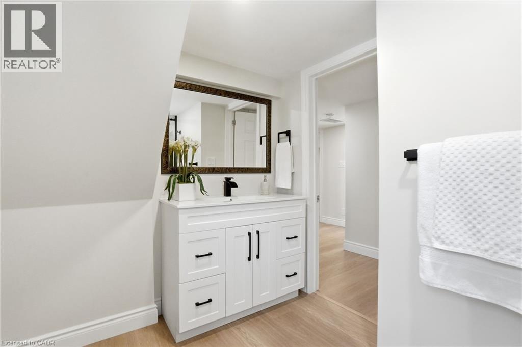 894 Garth Street, Hamilton, Ontario  L9G 4K9 - Photo 31 - 40851536