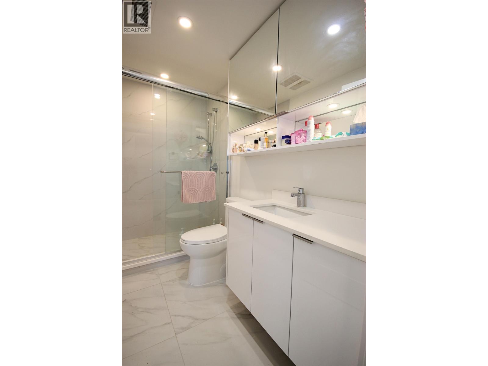 105 5399 Joyce Street, Vancouver, British Columbia V5R 4H3 - Photo 14 - R3159445