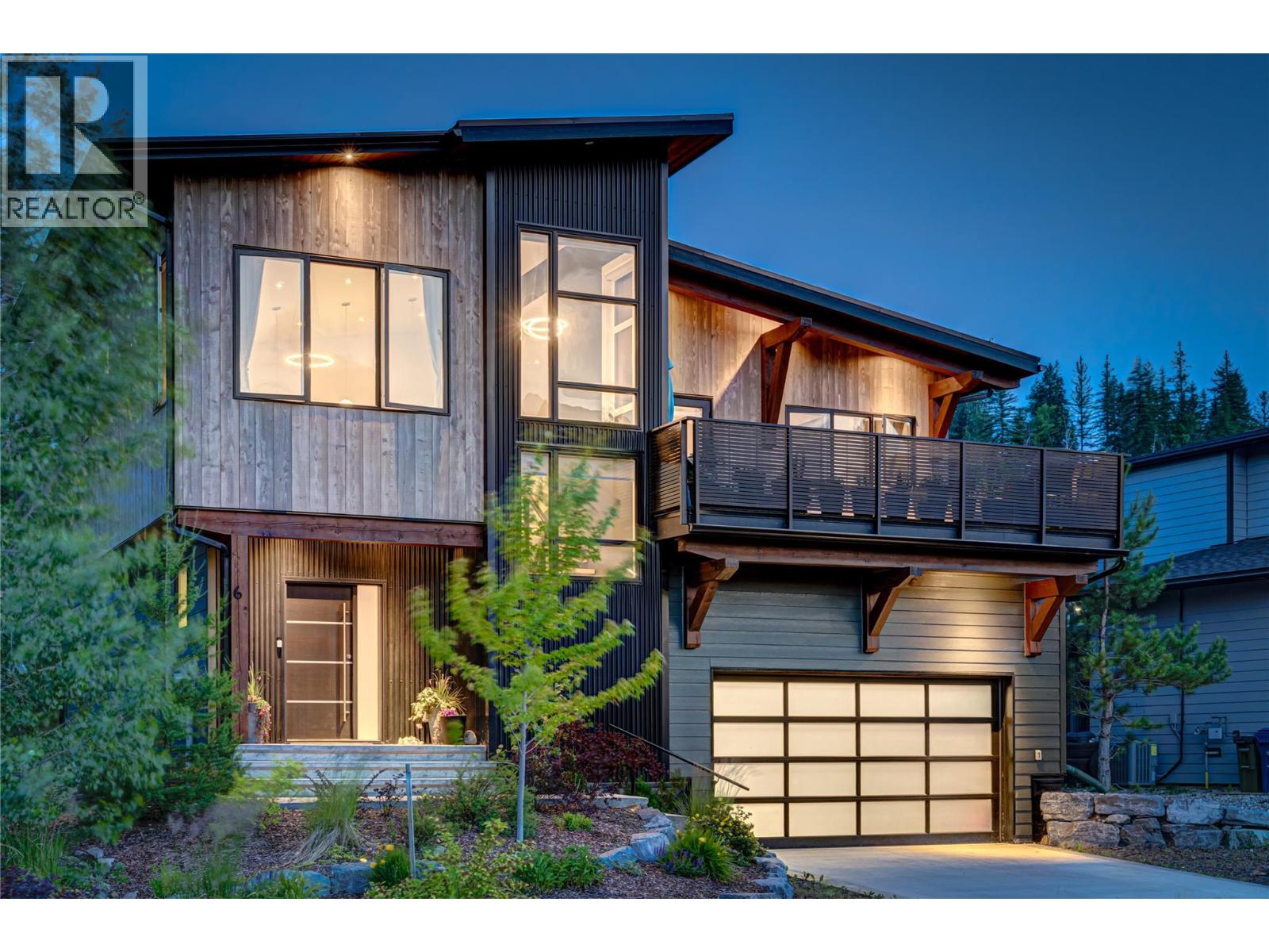 6 Piedmont Drive, Fernie, British Columbia  V0B 1M4 - Photo 2 - 10395463