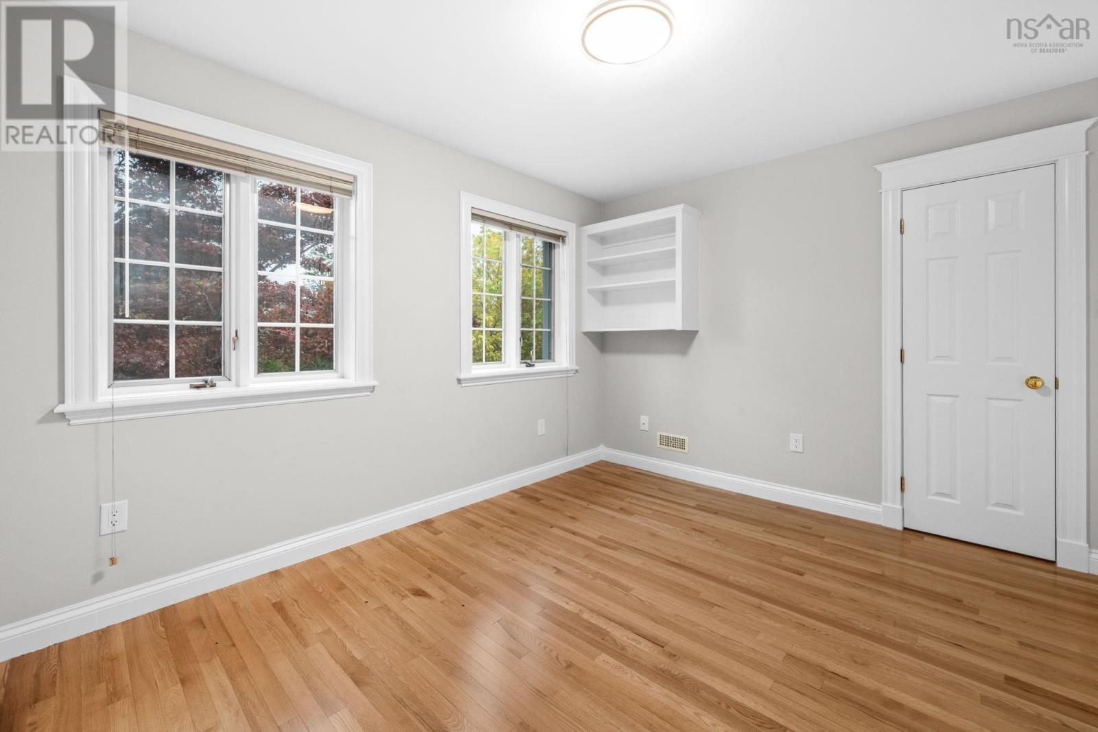 916 Young Avenue, Halifax, Nova Scotia  B3H 2W1 - Photo 28 - 202621711