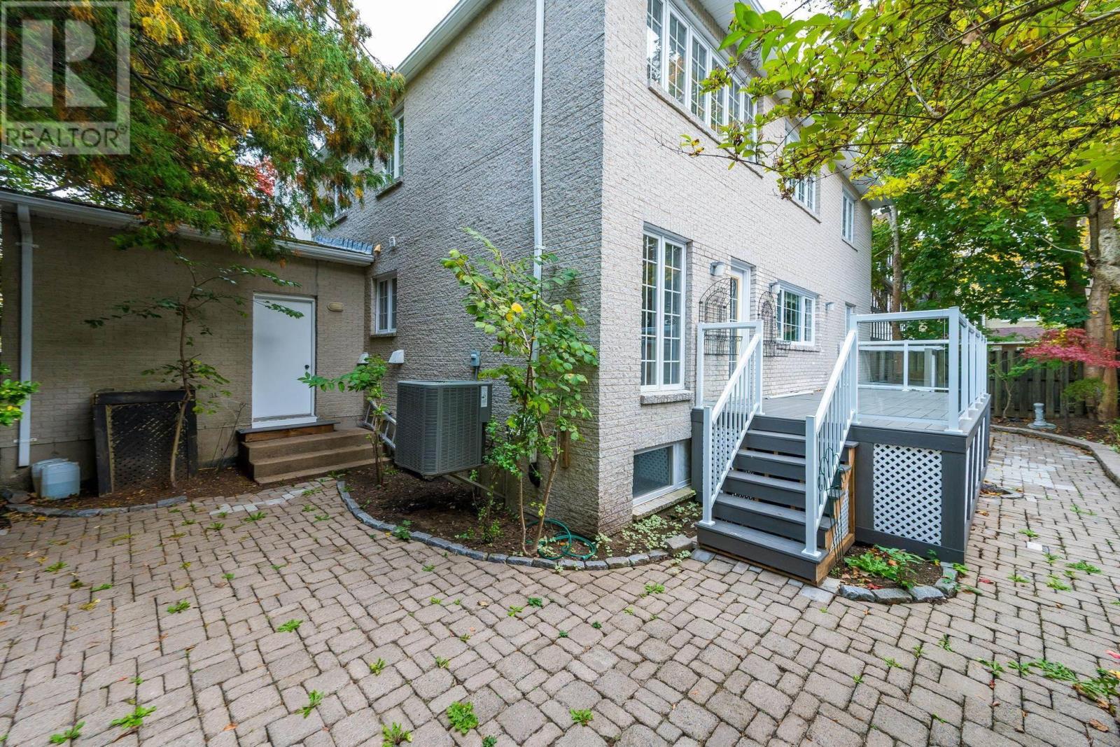 916 Young Avenue, Halifax, Nova Scotia  B3H 2W1 - Photo 47 - 202621711
