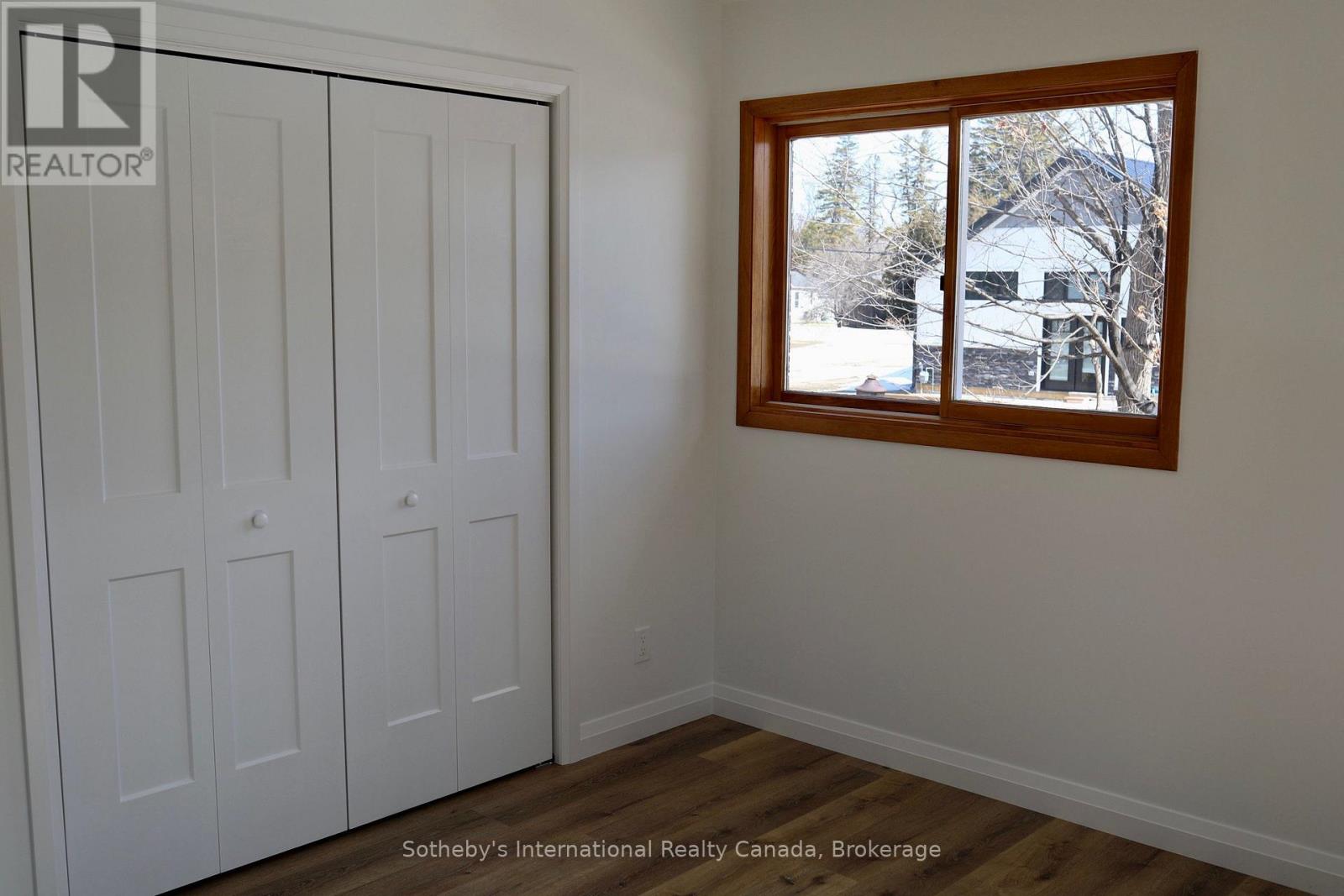 A - 22 Melville Street, Clearview (Nottawa), Ontario  L0M 1P0 - Photo 8 - S13622320