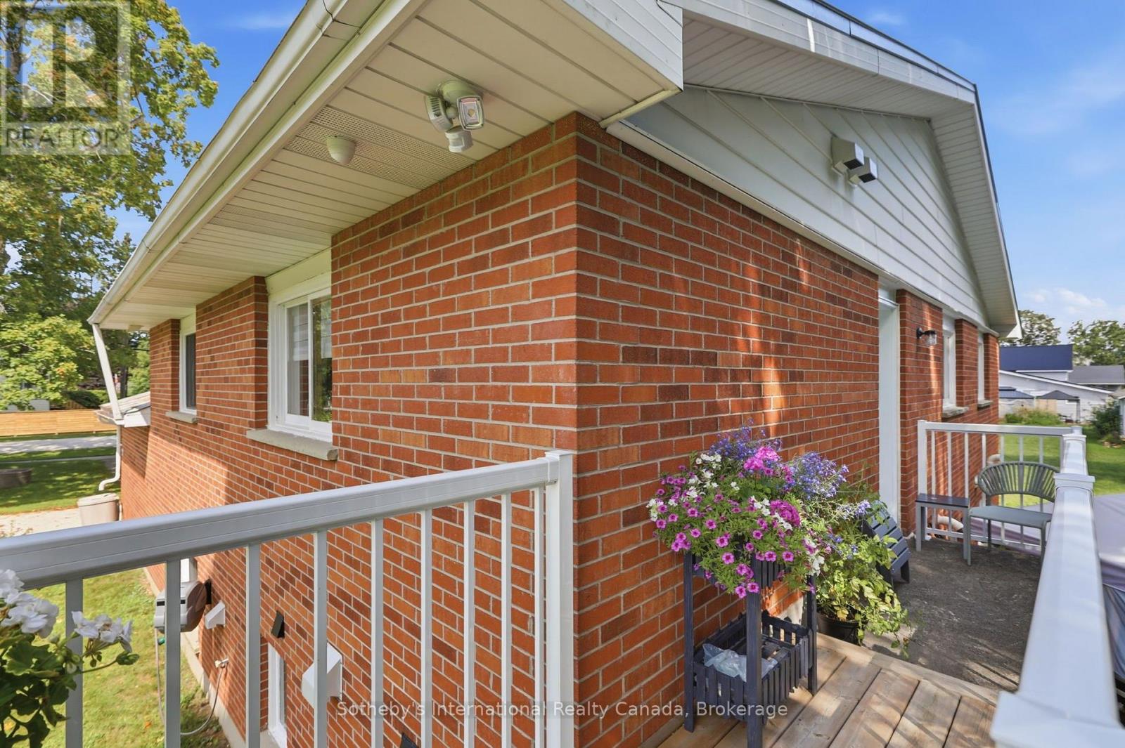 A - 22 Melville Street, Clearview (Nottawa), Ontario  L0M 1P0 - Photo 22 - S13622320