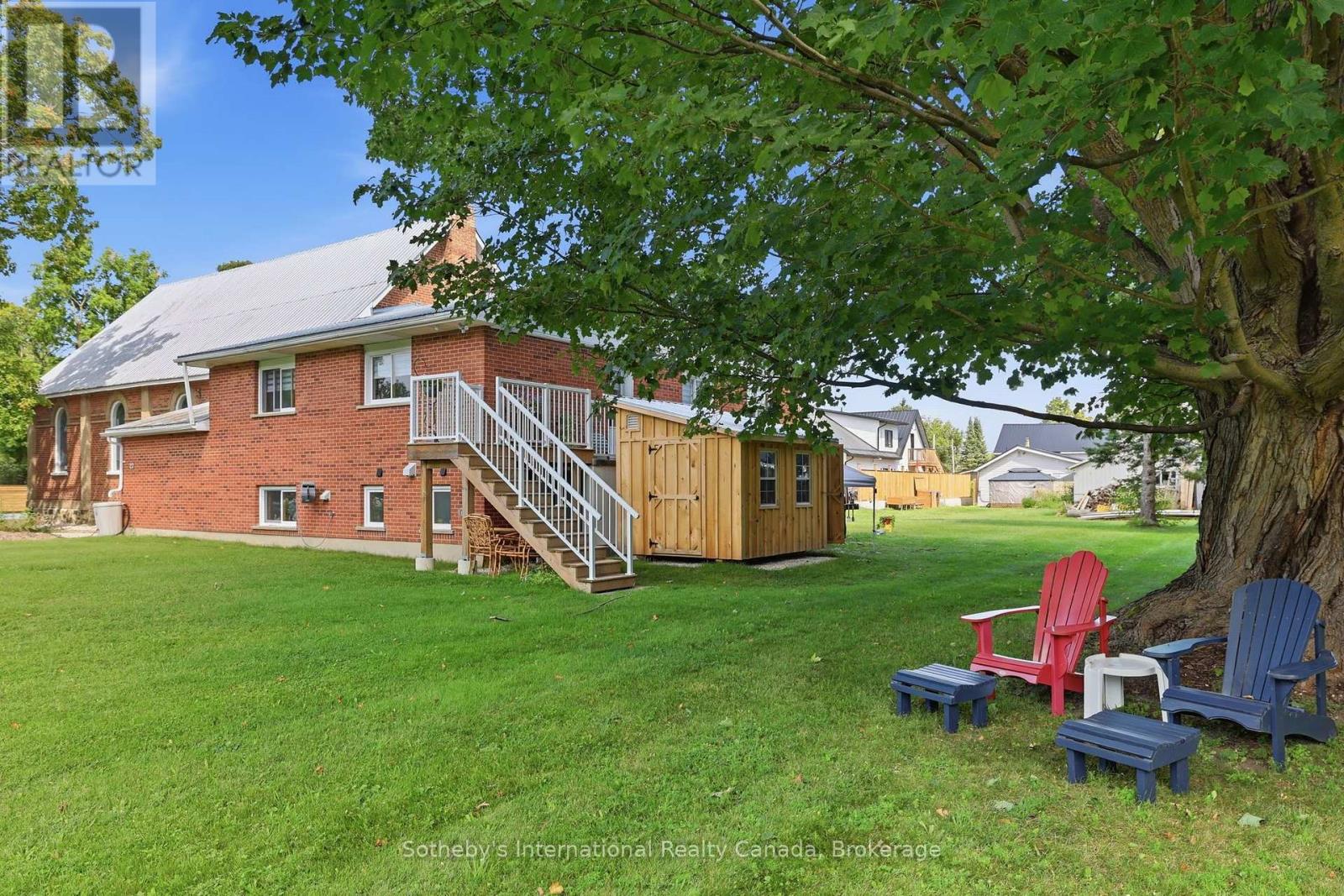 A - 22 Melville Street, Clearview (Nottawa), Ontario  L0M 1P0 - Photo 2 - S13622320