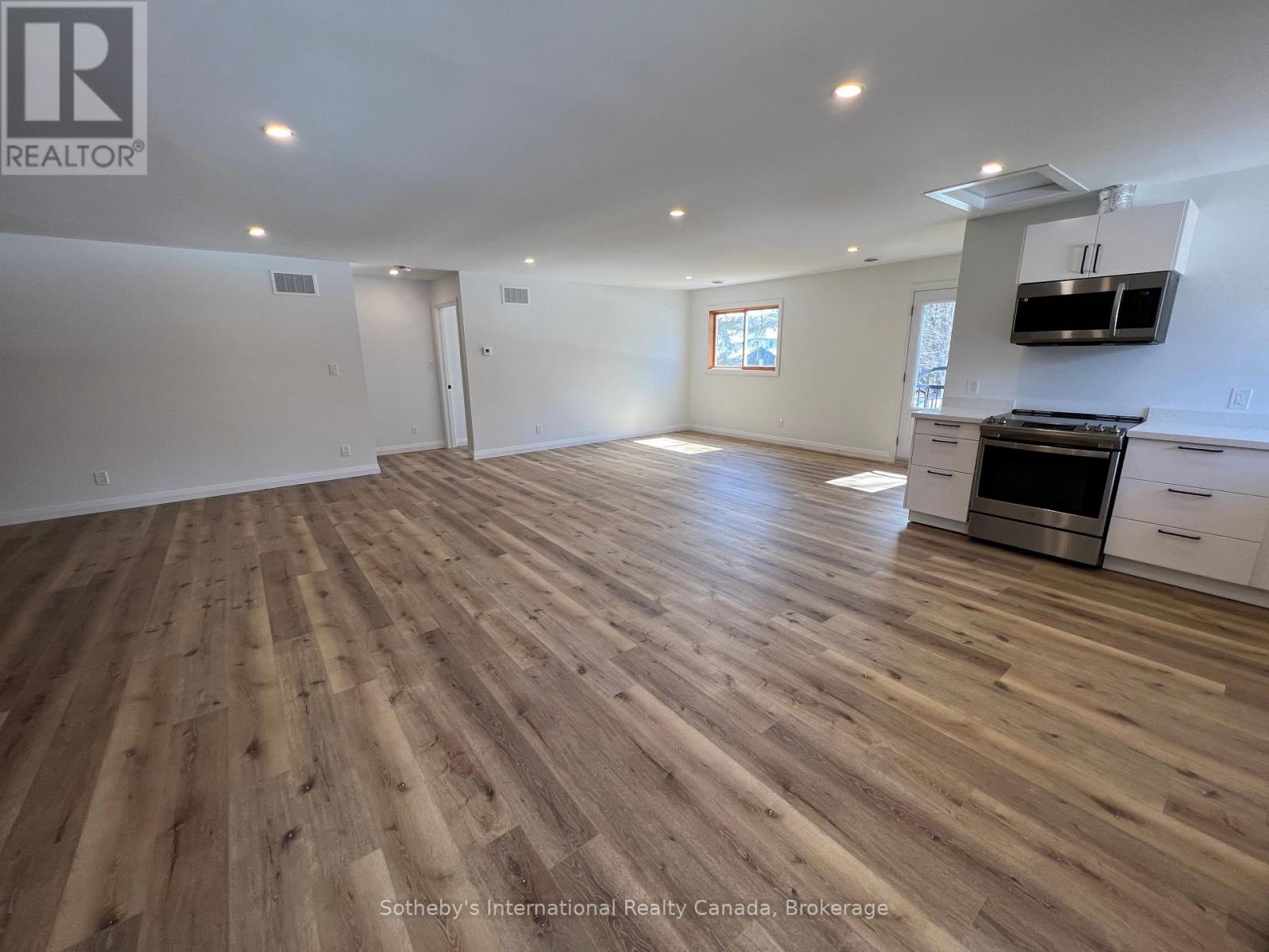 A - 22 Melville Street, Clearview (Nottawa), Ontario  L0M 1P0 - Photo 12 - S13622320