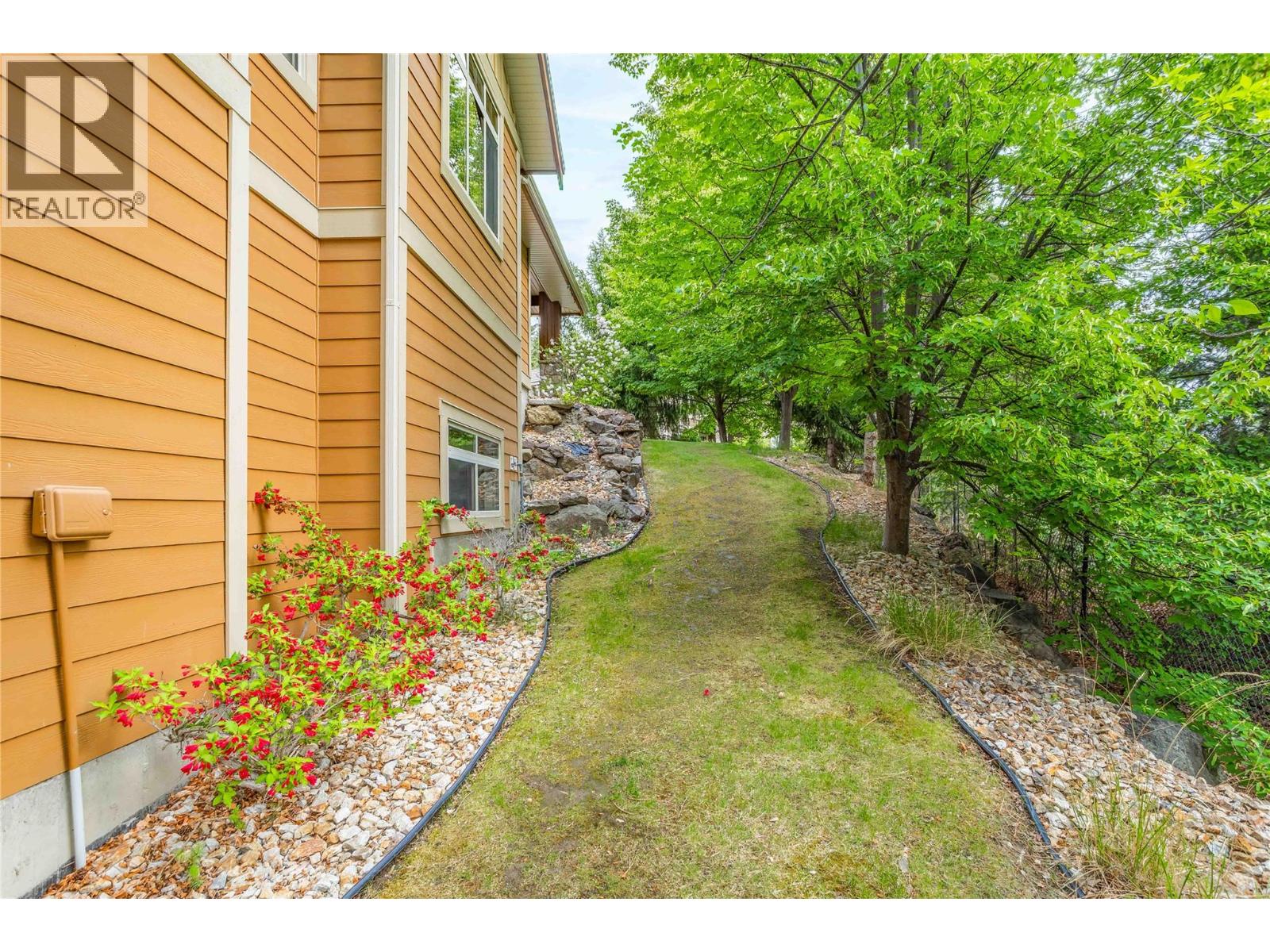 669 Long Ridge Drive Unit# 13, Kelowna, British Columbia  V1V 2R9 - Photo 52 - 10398903