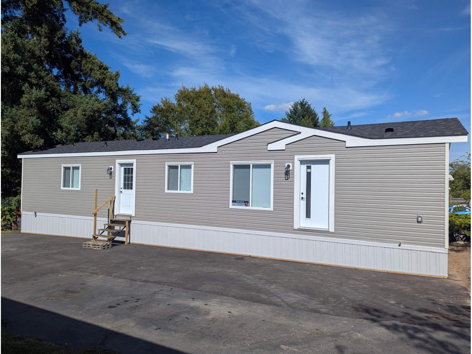 104 8220 King George Boulevard, Surrey, British Columbia  V3W 6B1 - Photo 4 - R3140321