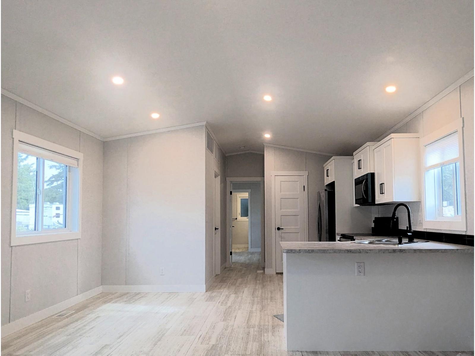 104 8220 King George Boulevard, Surrey, British Columbia  V3W 6B1 - Photo 18 - R3140321