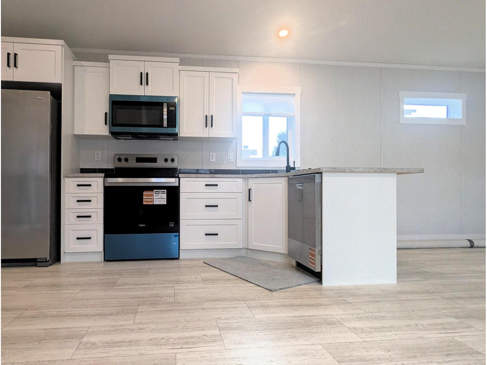 104 8220 King George Boulevard, Surrey, British Columbia  V3W 6B1 - Photo 9 - R3140321
