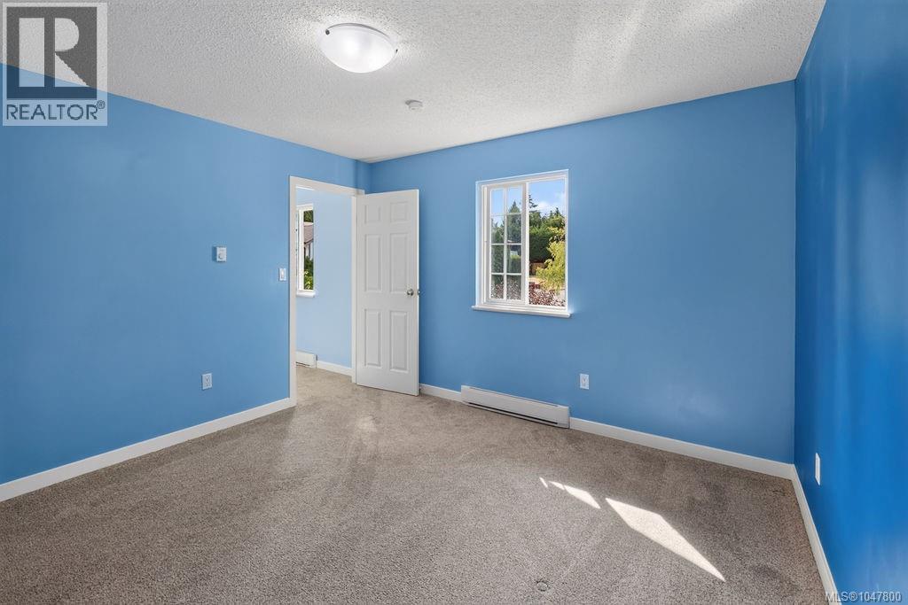 3961 Reynolds Crt, Saanich, British Columbia V8P 5L9 - Photo 38 - 1047800
