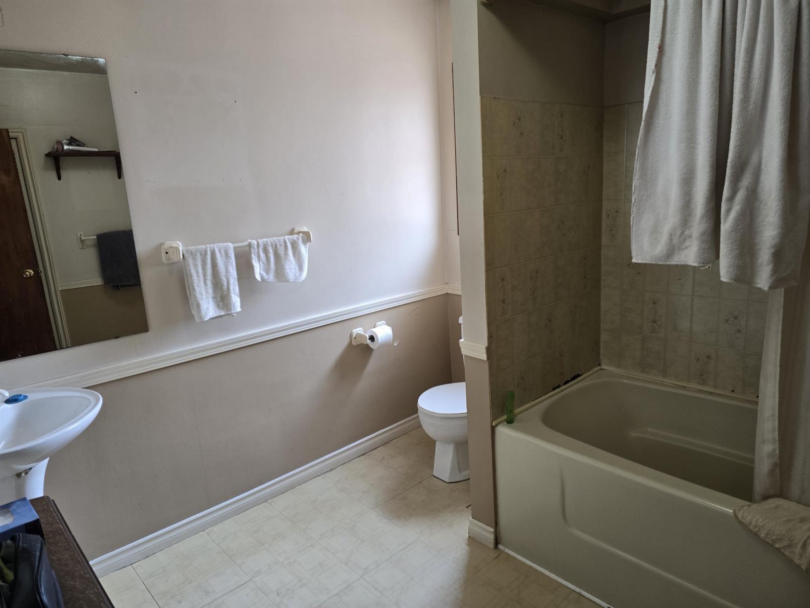 13040 115b Avenue, Surrey, British Columbia  V3R 2S3 - Photo 8 - R3156490
