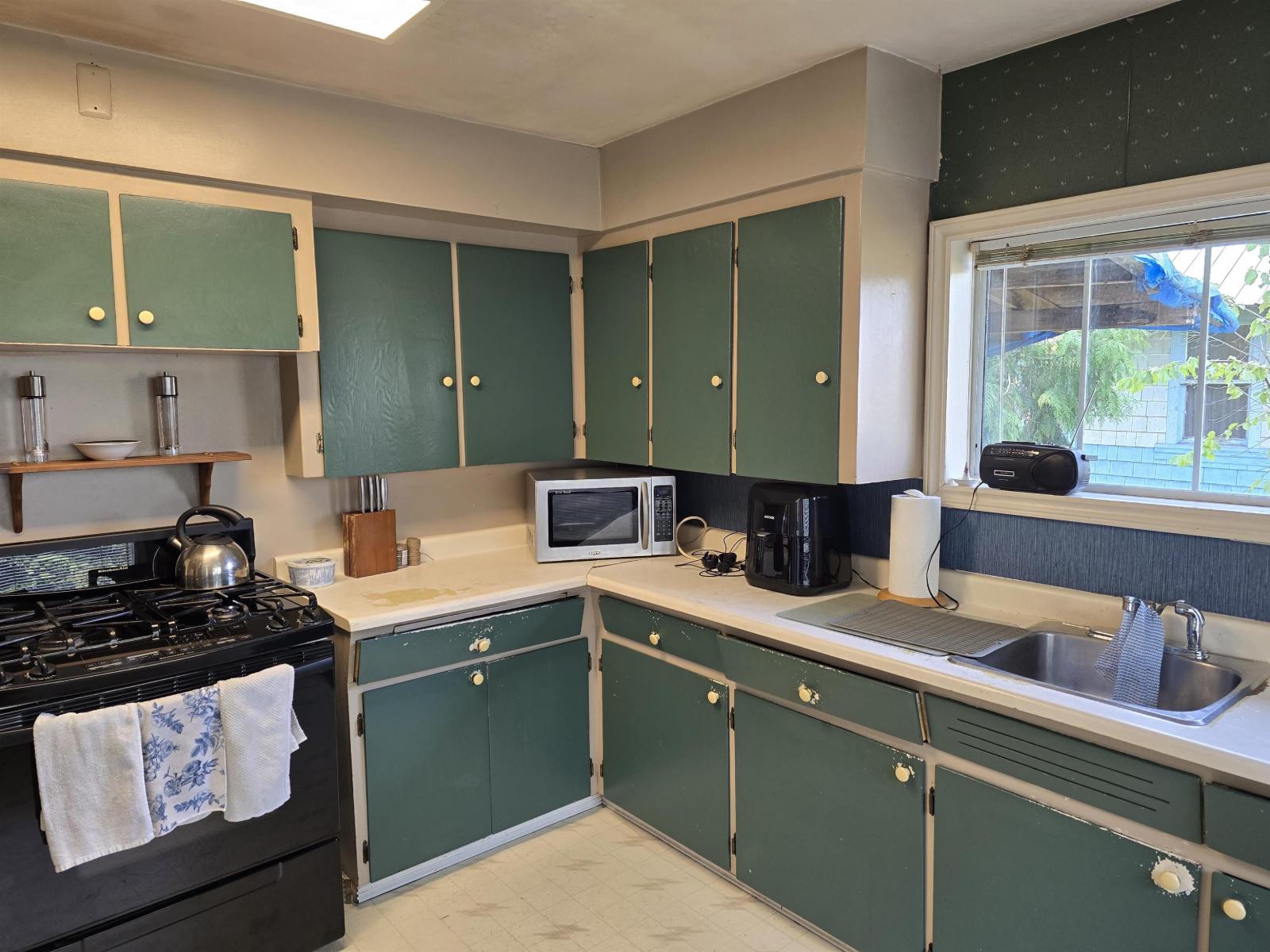 13040 115b Avenue, Surrey, British Columbia  V3R 2S3 - Photo 3 - R3156490