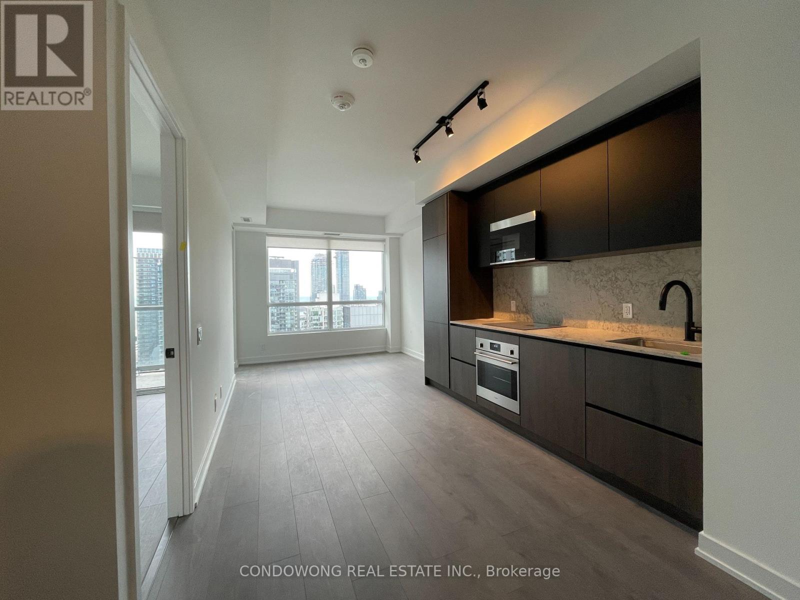 4207 - 108 PETER STREET, Toronto, Ontario