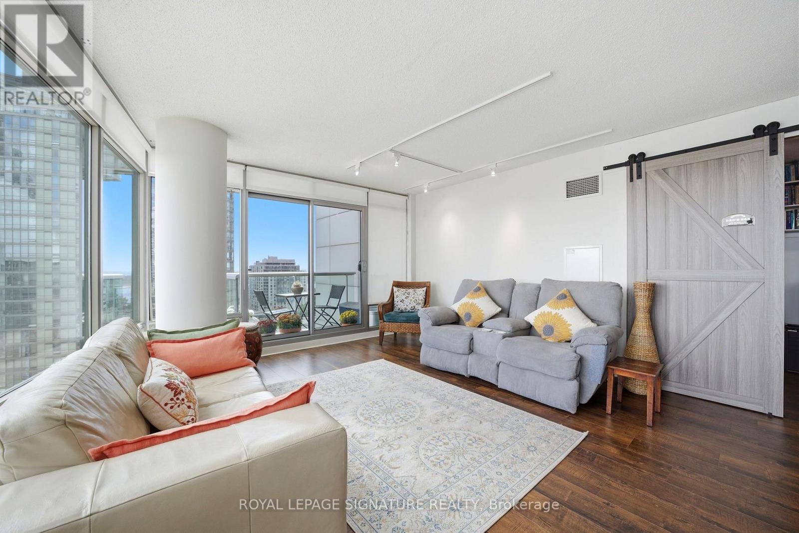 1703 - 81 Navy Wharf Court, Toronto, Ontario  M5V 3S2 - Photo 4 - C13720094