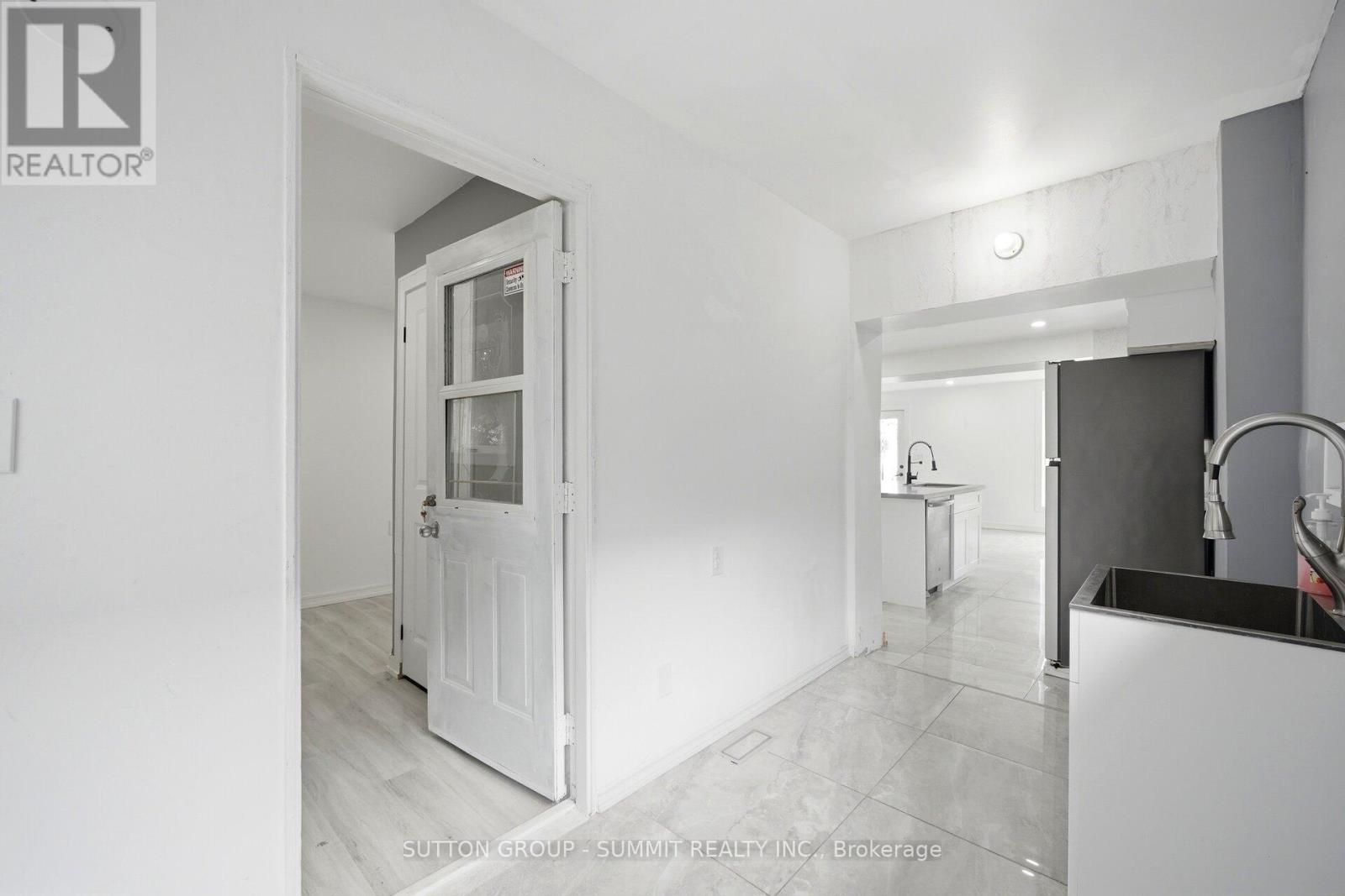 11 Maple Street, Oshawa, Ontario  L1H 2L6 - Photo 16 - E13720064