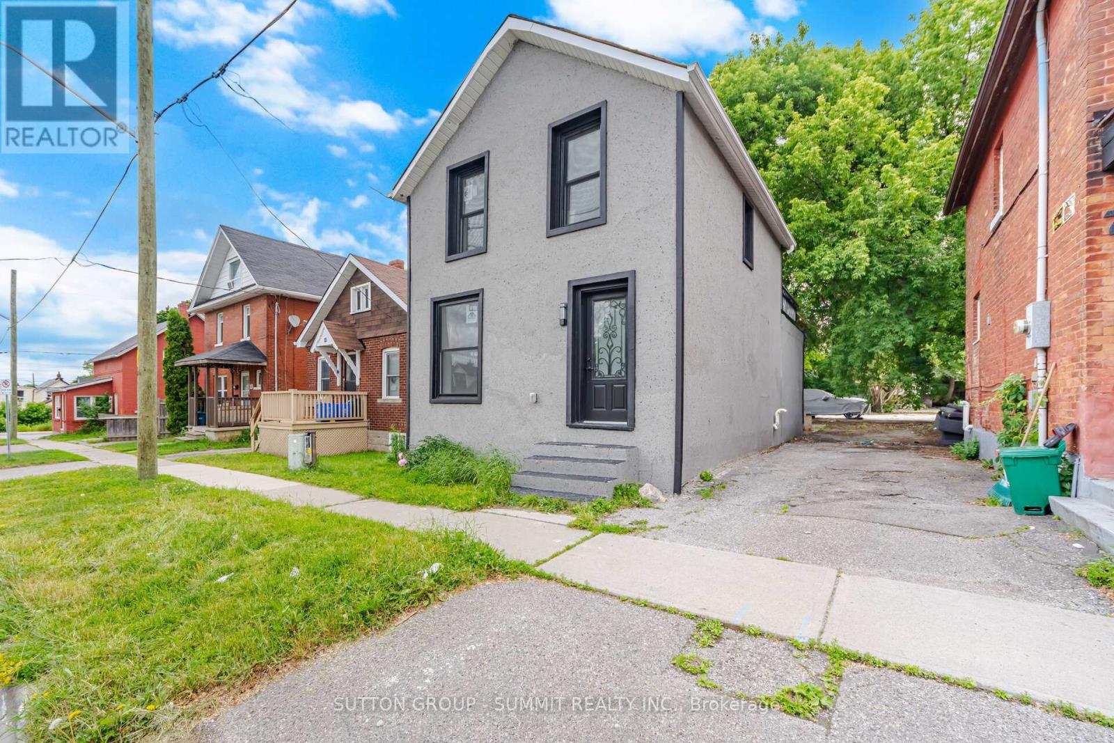 11 Maple Street, Oshawa, Ontario  L1H 2L6 - Photo 4 - E13720064