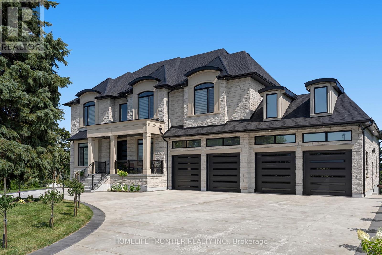 731 Woodland Acres Crescent, Vaughan, Ontario  L6A 1G2 - Photo 3 - N13720088