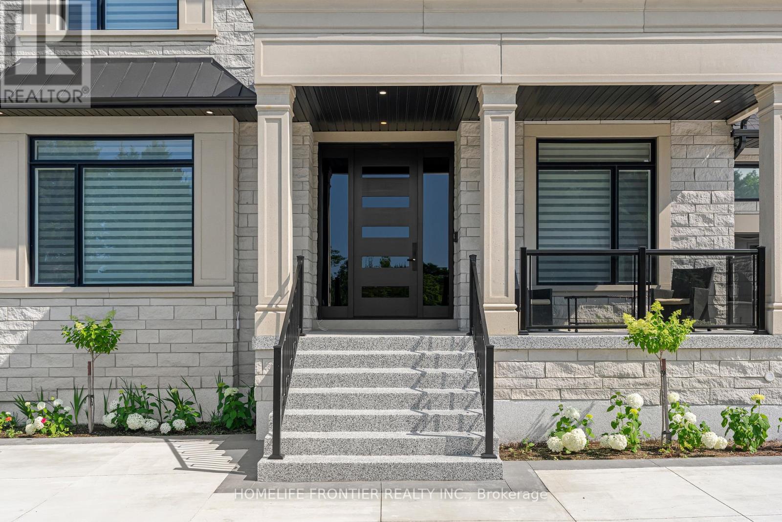 731 Woodland Acres Crescent, Vaughan, Ontario  L6A 1G2 - Photo 6 - N13720088