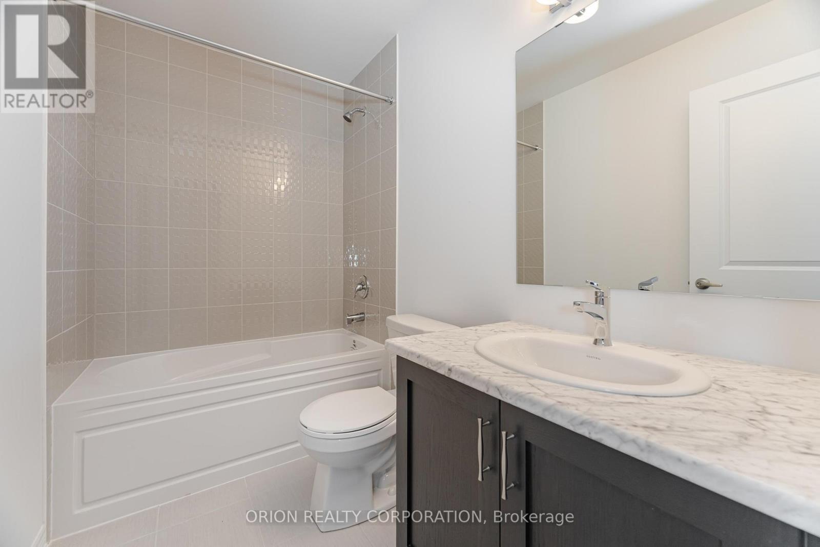 133 Fenchurch Manor Avenue, Barrie, Ontario  L9L 0X1 - Photo 16 - S13720070
