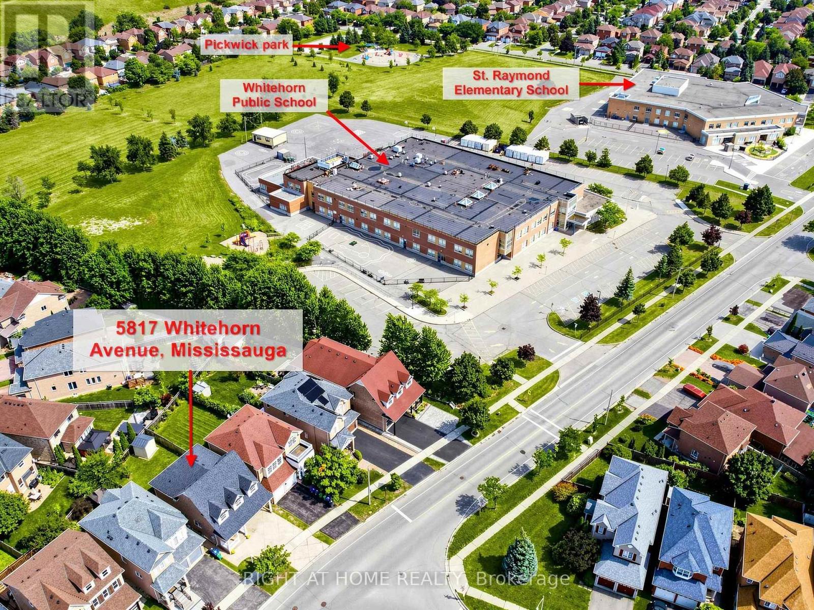5817 Whitehorn Avenue, Mississauga, Ontario  L5V 2W6 - Photo 40 - W13720052