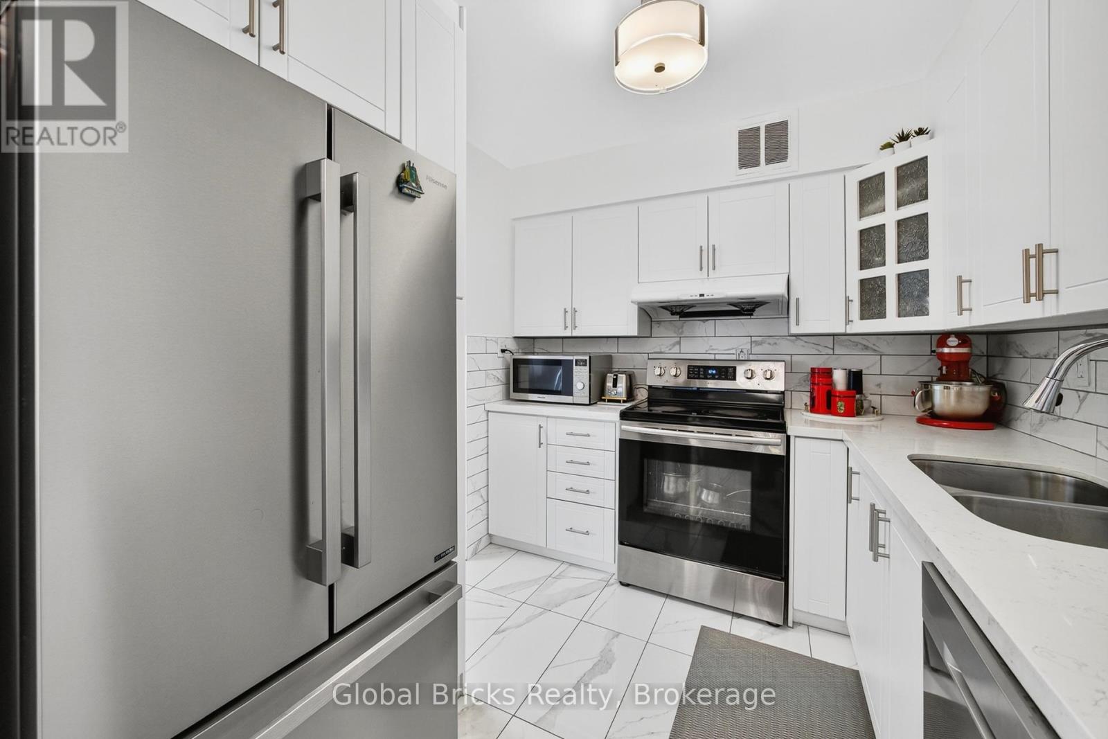 1904 - 380 Dixon Road, Toronto, Ontario  M9R 1T3 - Photo 22 - W13720112