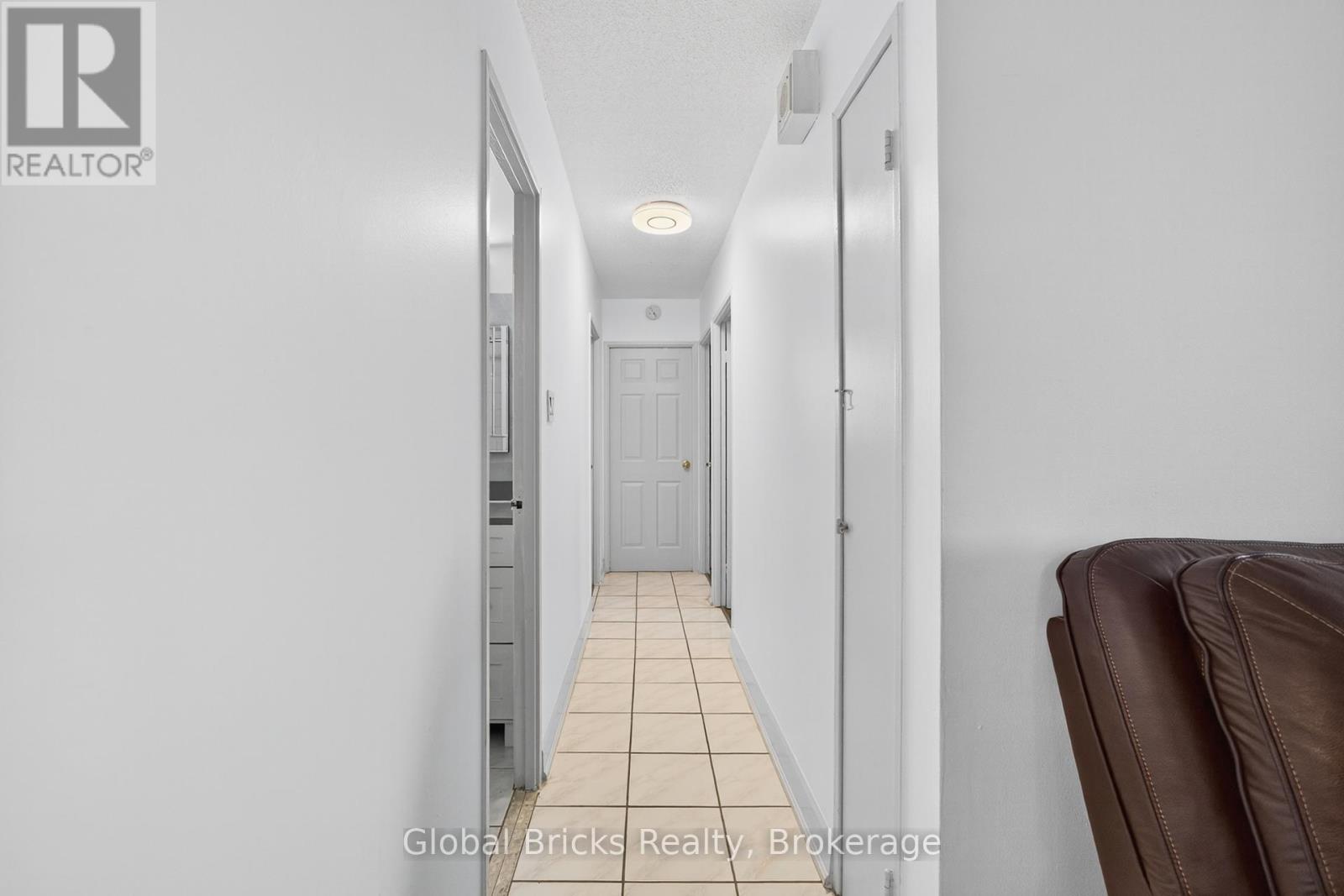 1904 - 380 Dixon Road, Toronto, Ontario  M9R 1T3 - Photo 26 - W13720112