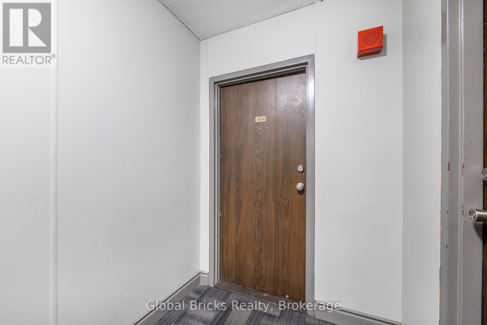 1904 - 380 Dixon Road, Toronto, Ontario  M9R 1T3 - Photo 8 - W13720112