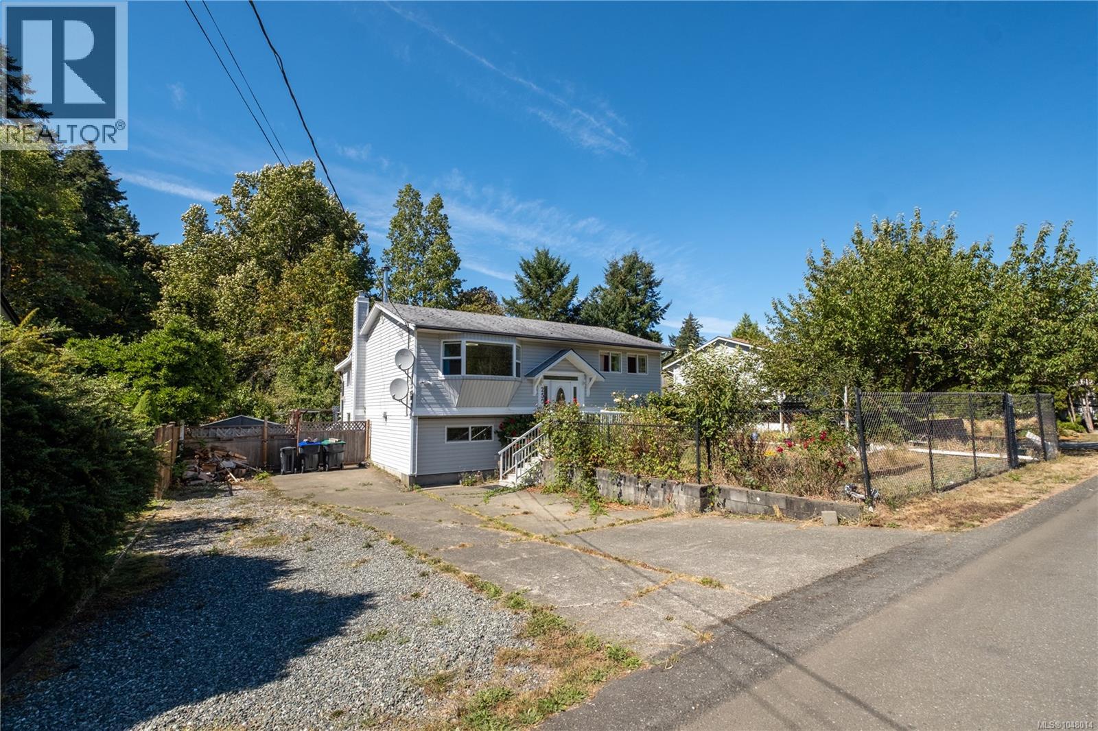 259 Denman St, Comox, British Columbia  V9M 3B5 - Photo 33 - 1048014