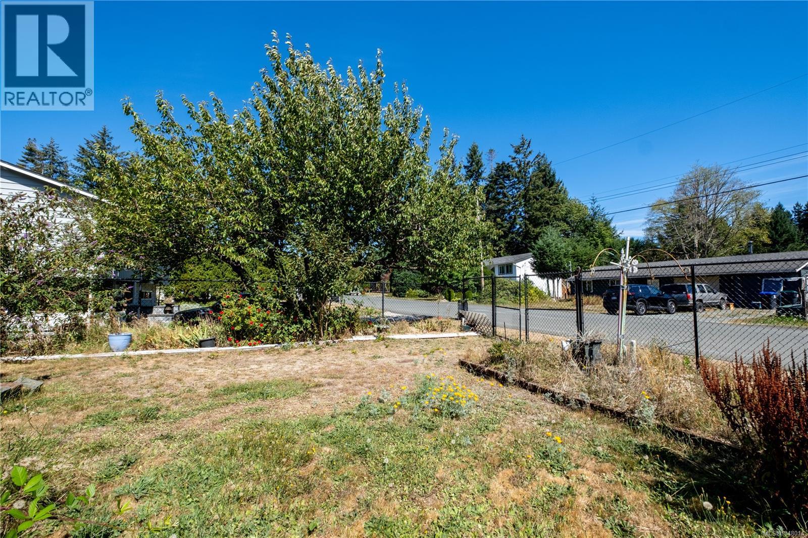 259 Denman St, Comox, British Columbia  V9M 3B5 - Photo 40 - 1048014
