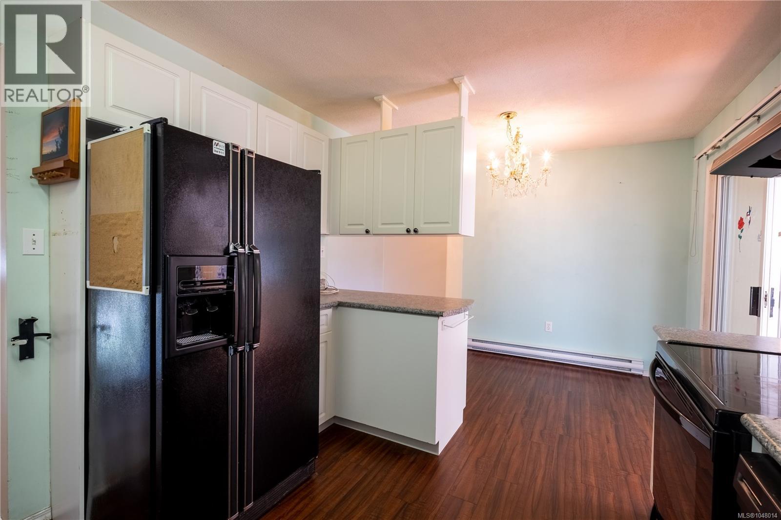 259 Denman St, Comox, British Columbia  V9M 3B5 - Photo 5 - 1048014